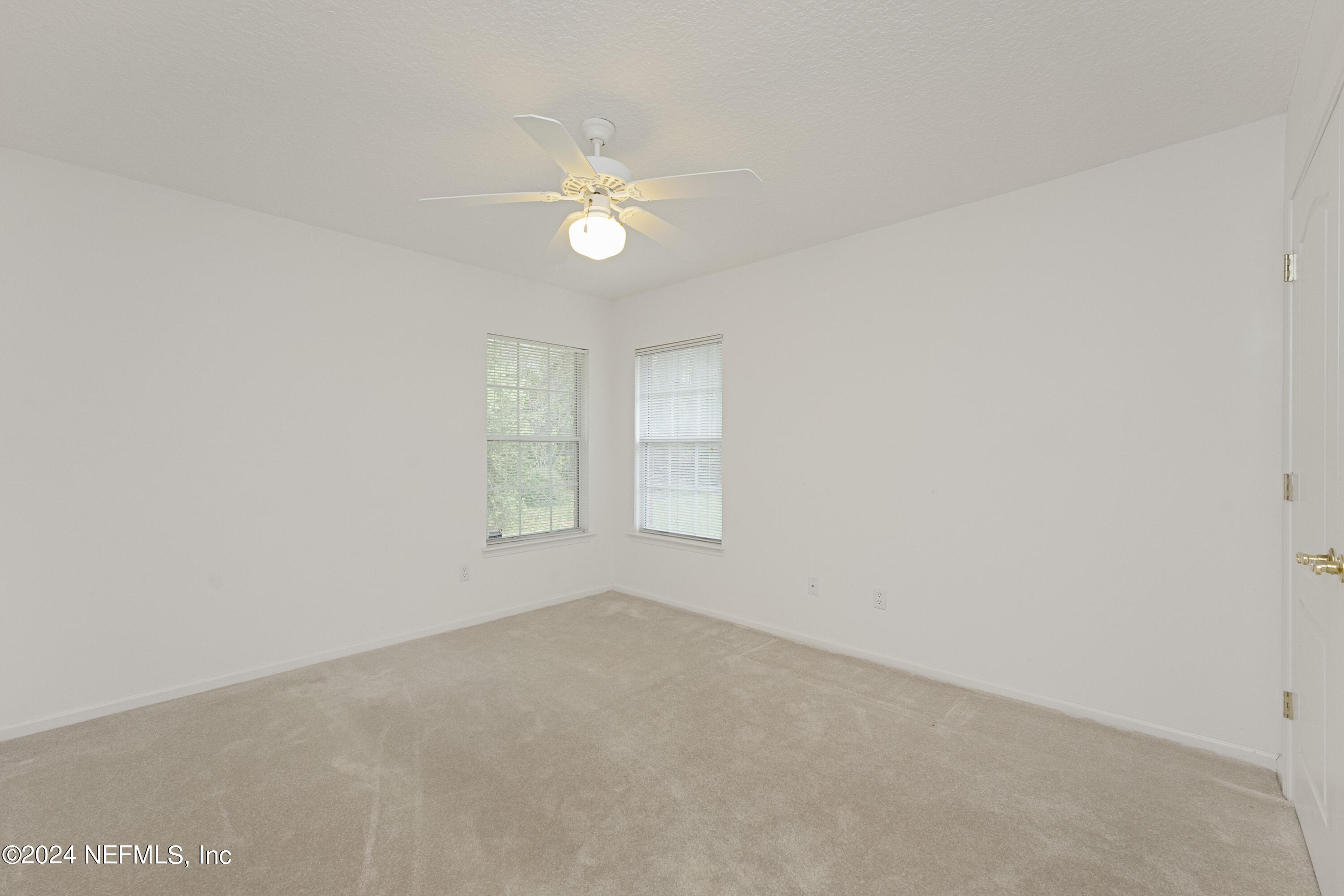 9227 JAYBIRD Circle E