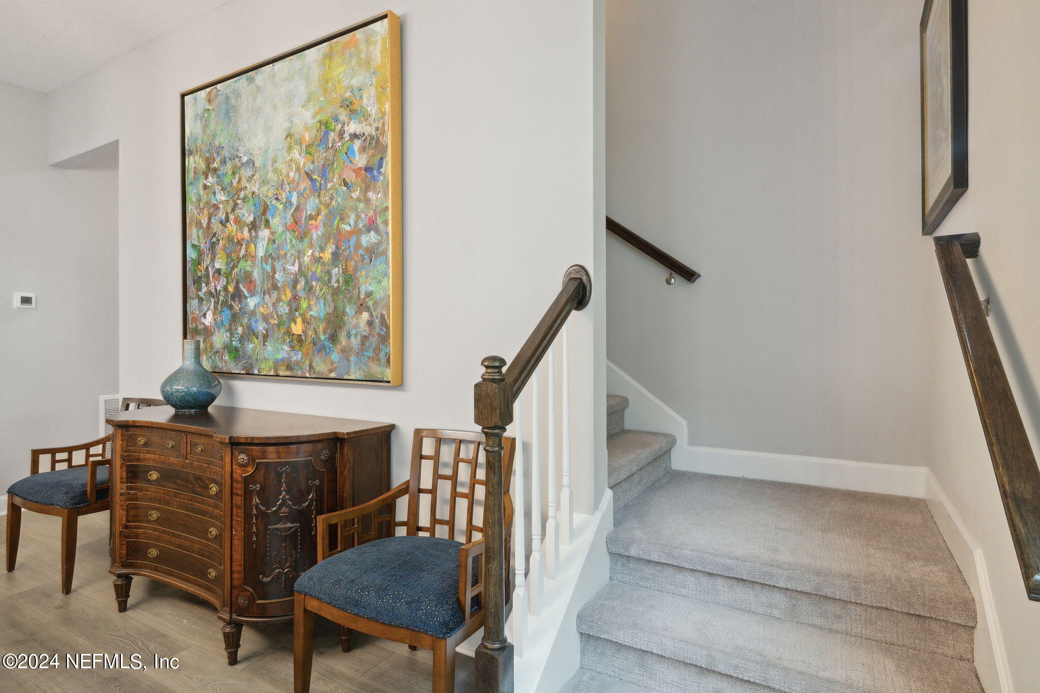 8619 HOMEPLACE Drive