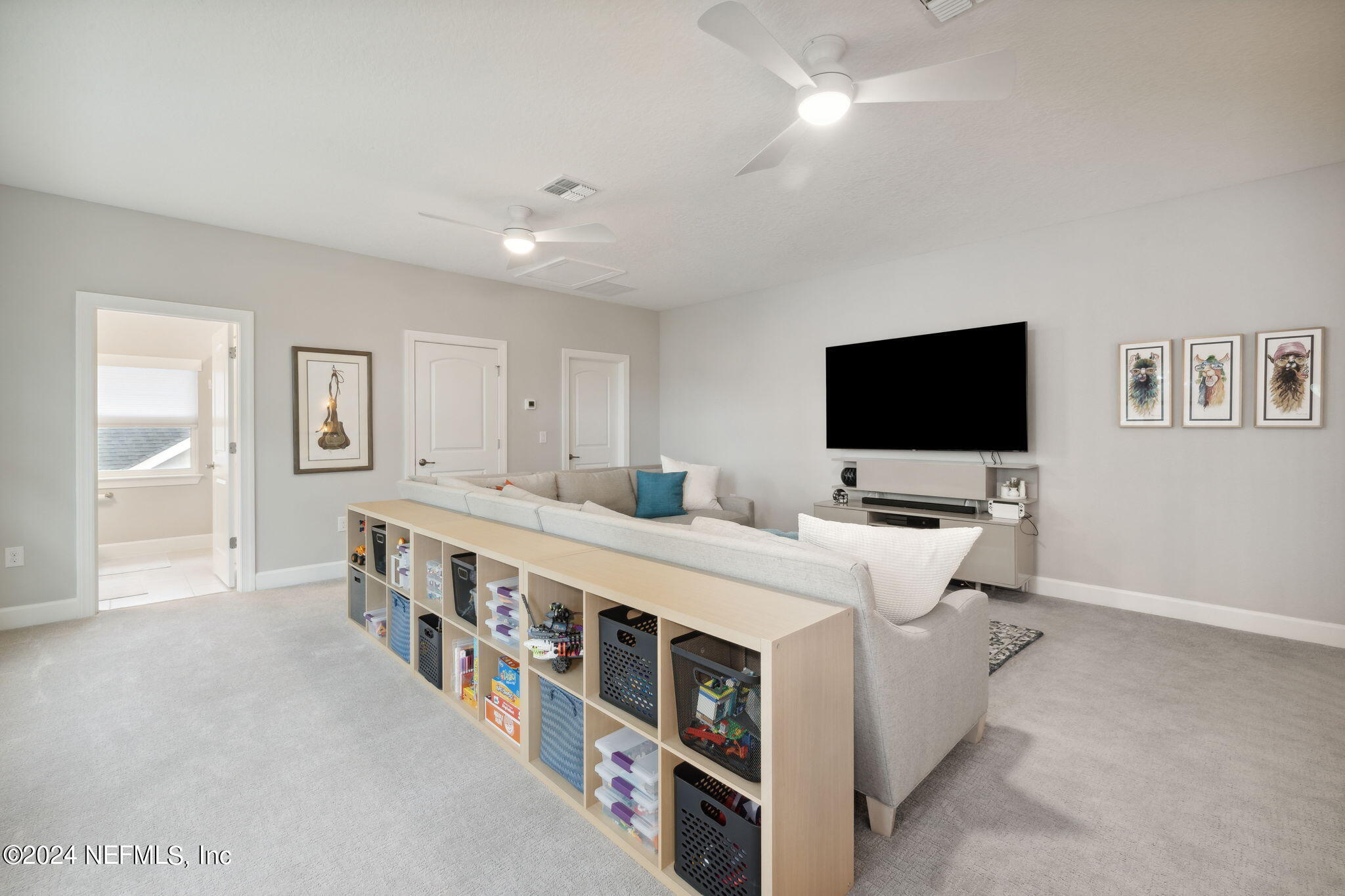 8619 HOMEPLACE Drive