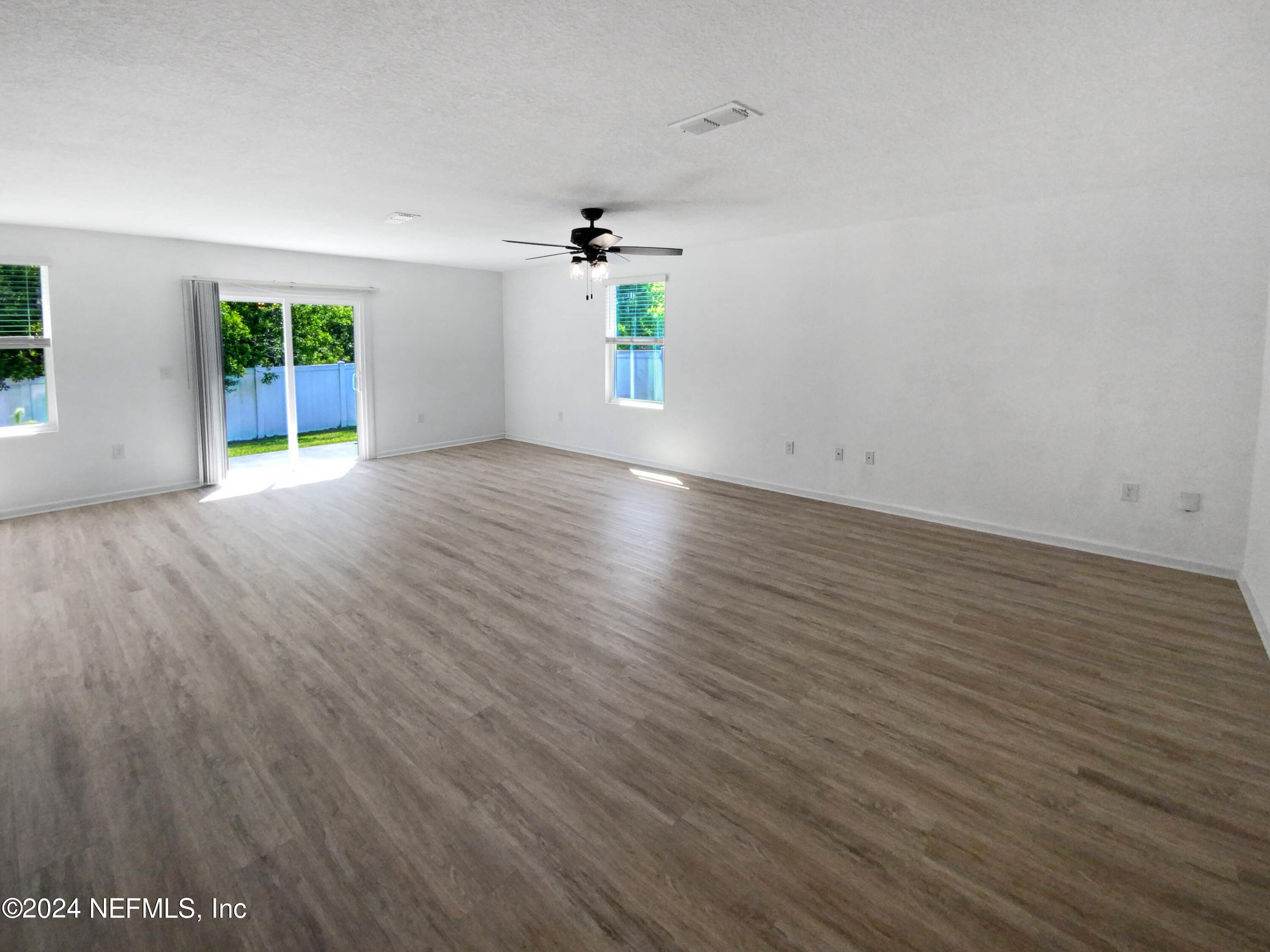 6179 BLACK STALLION Drive