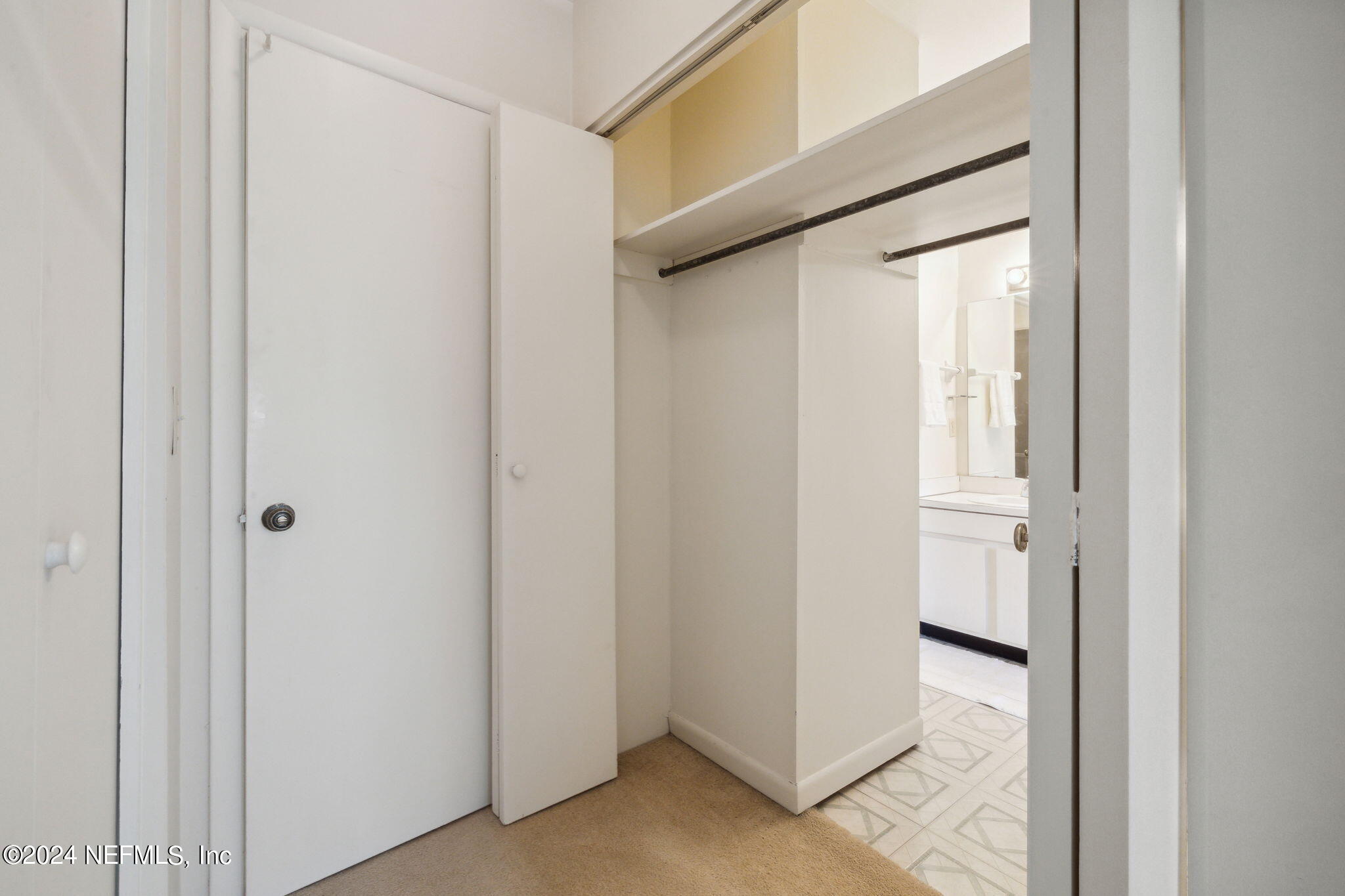 4321 PLAZA GATE Lane S, 201