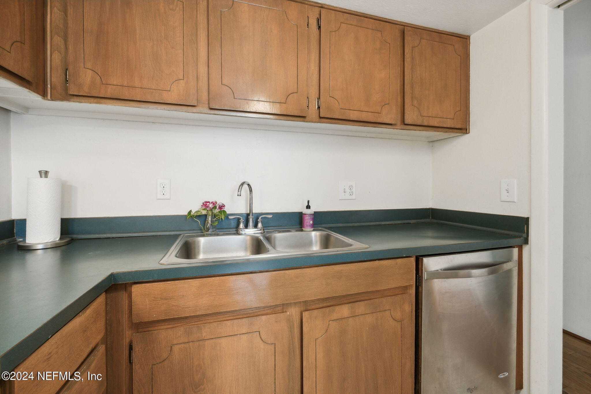 4321 PLAZA GATE Lane S, 201