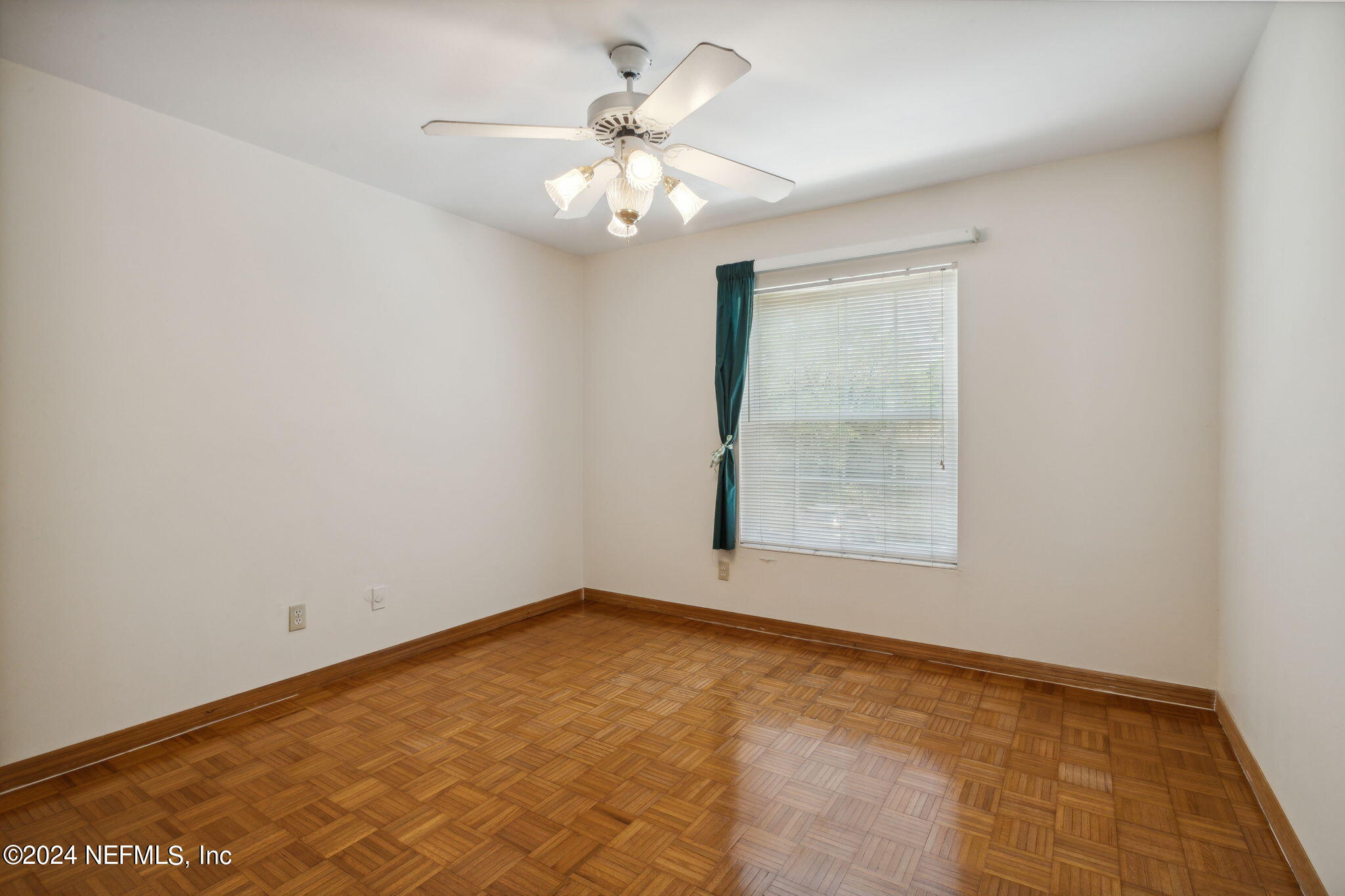 4321 PLAZA GATE Lane S, 201