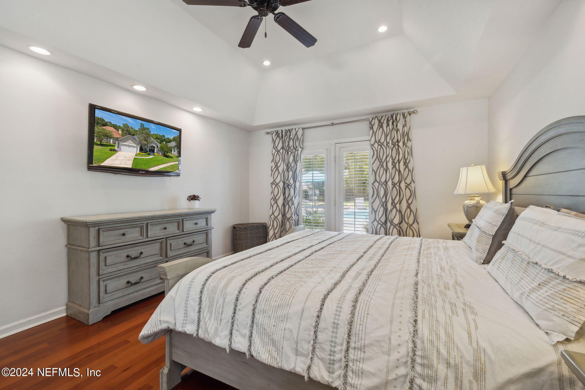 8664 ROLLING BROOK Lane