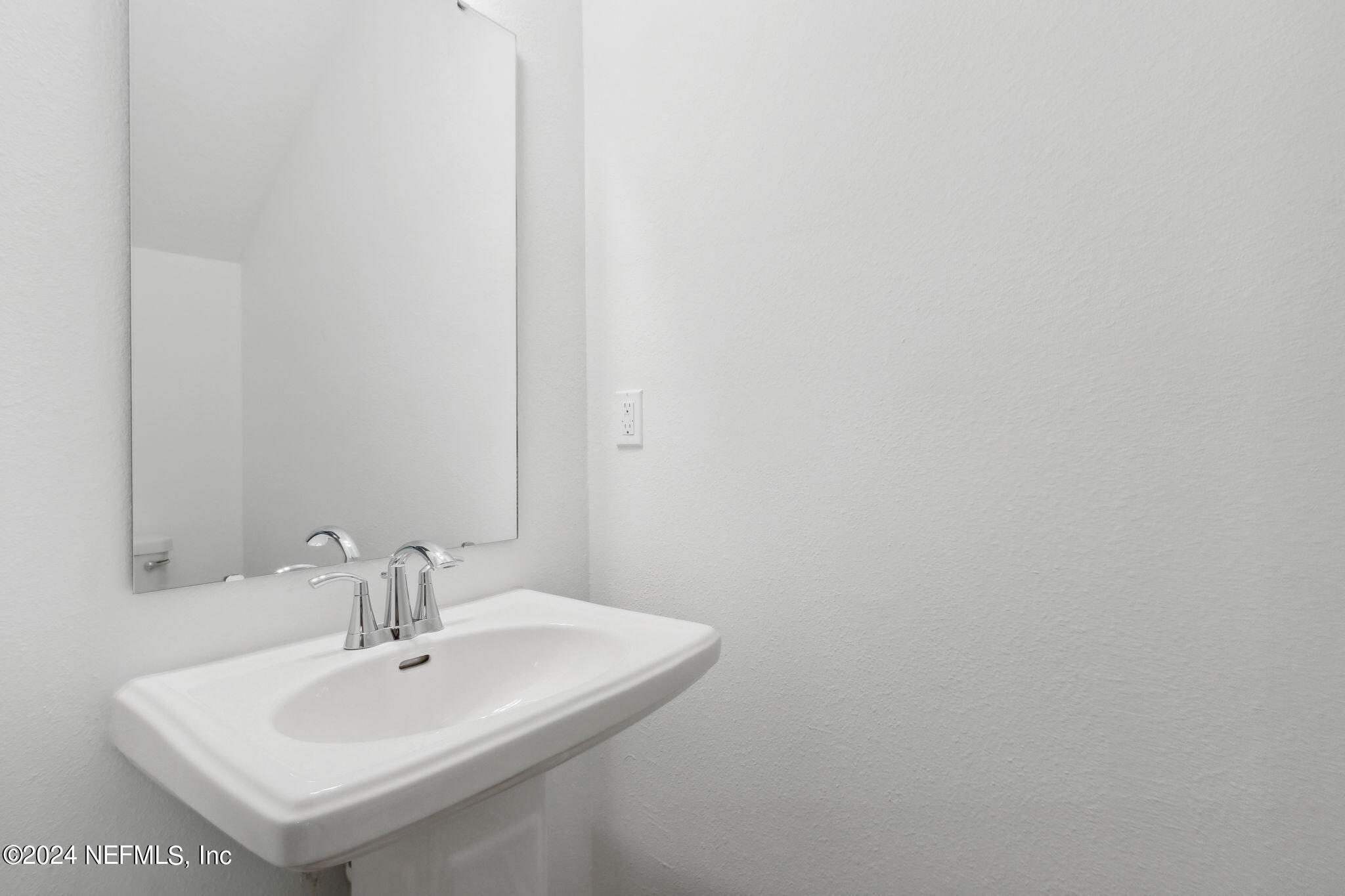 3960 FIELD DAISY Place