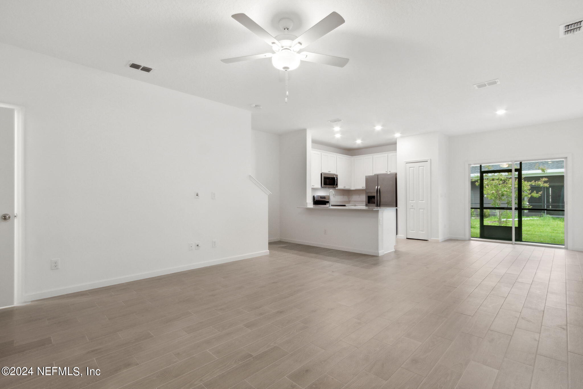 3960 FIELD DAISY Place