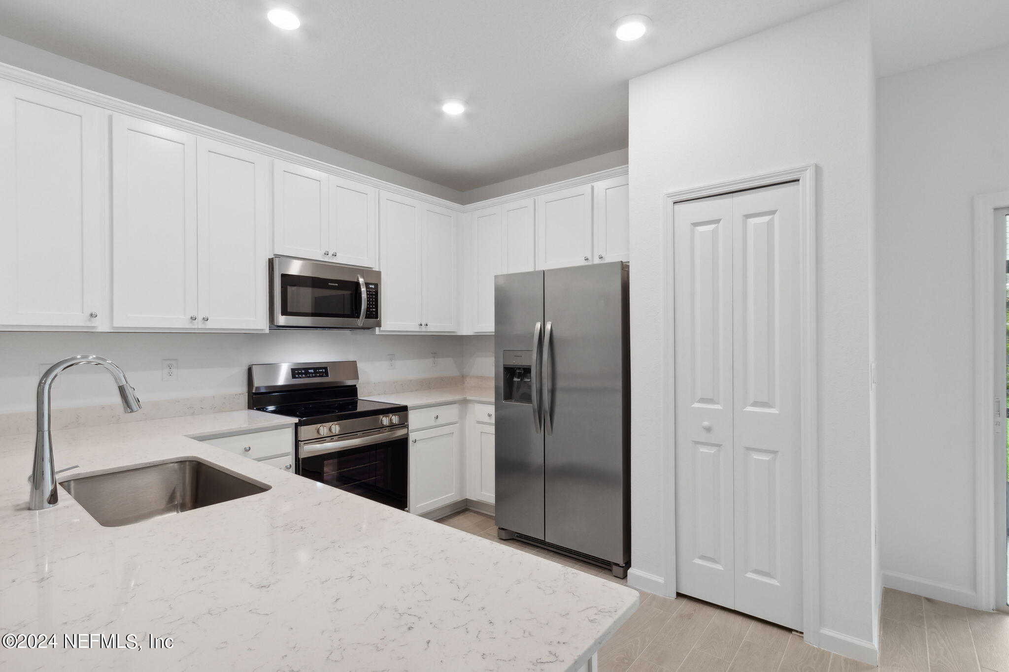 3960 FIELD DAISY Place