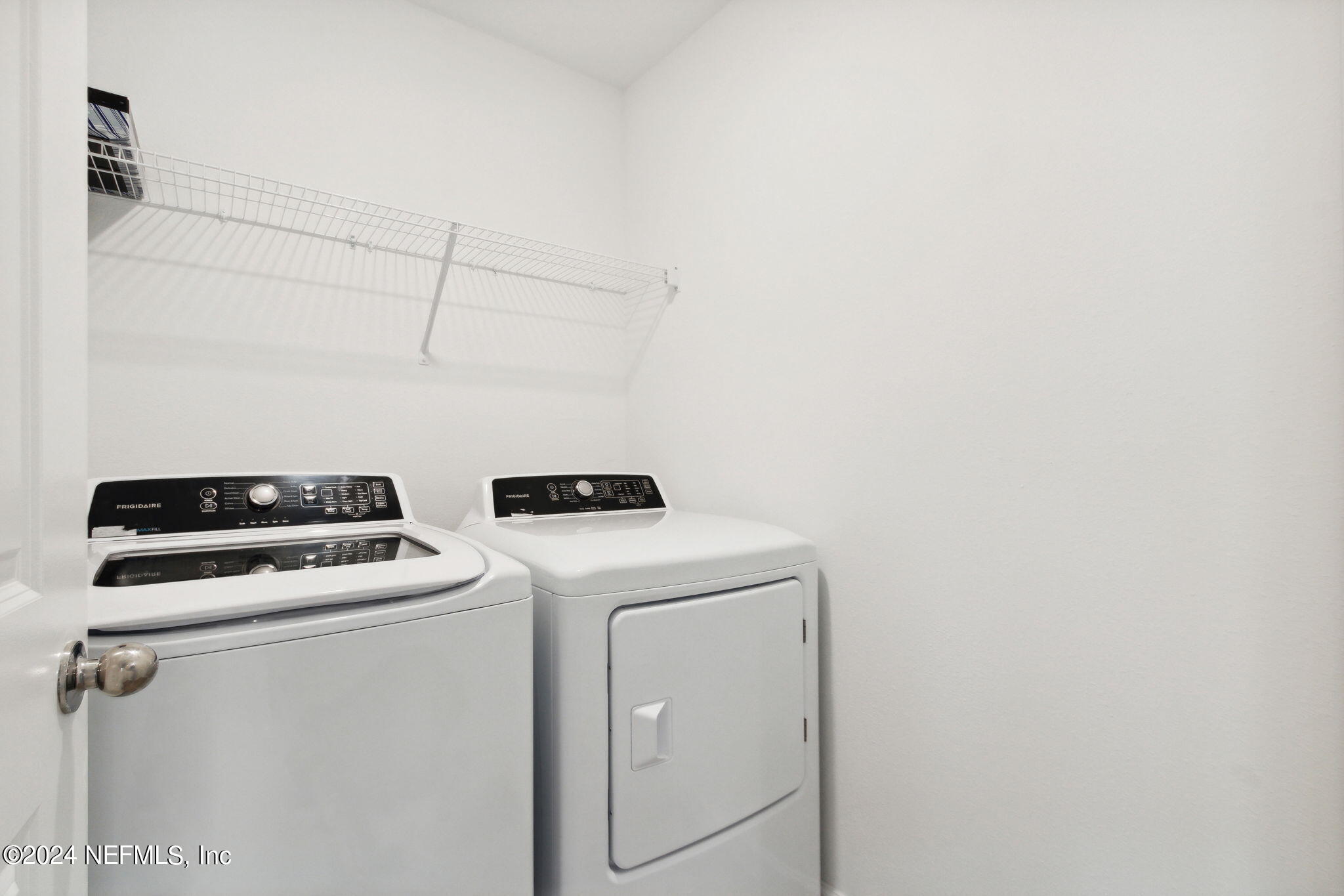 3960 FIELD DAISY Place