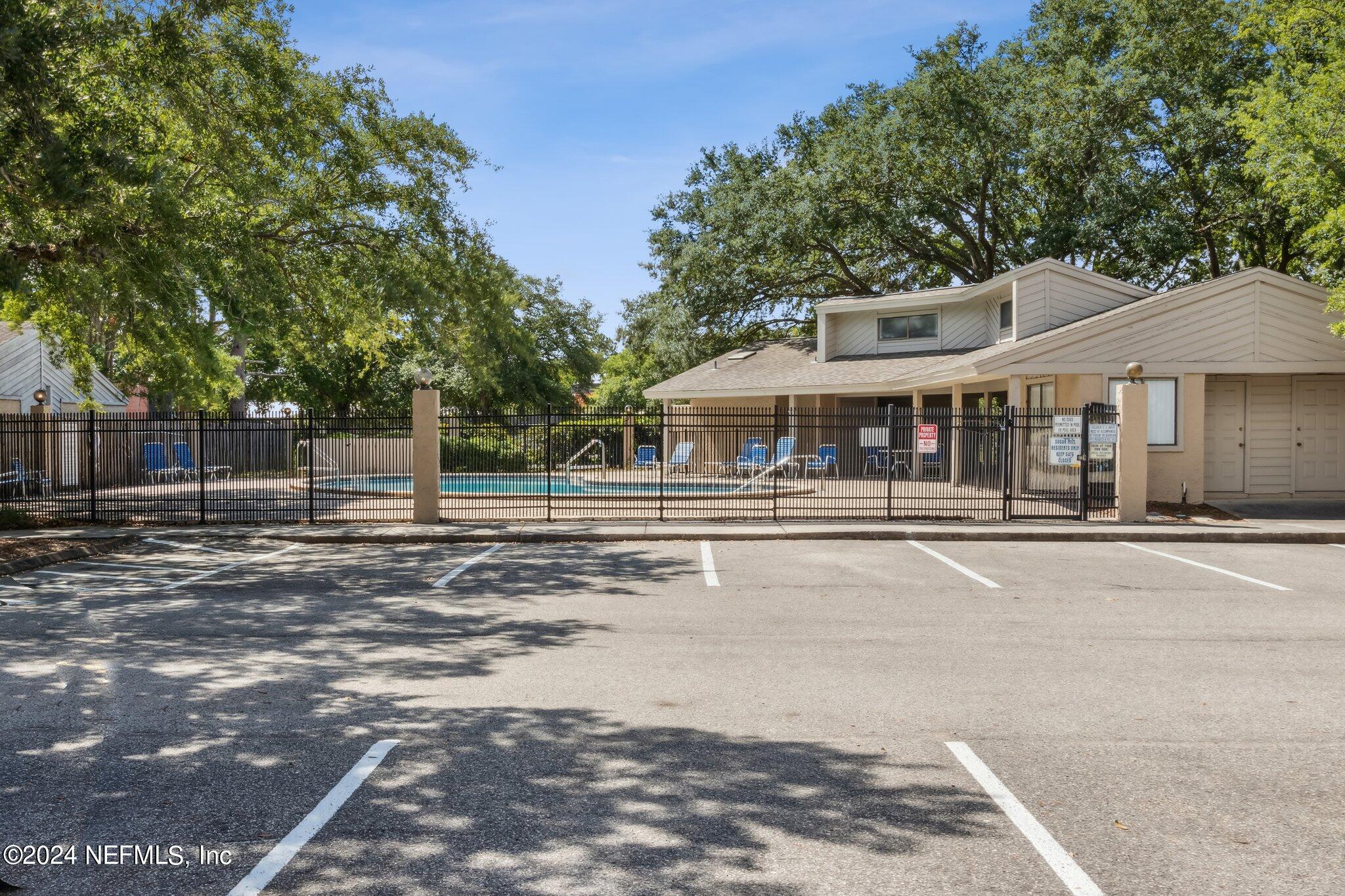 3801 CROWN POINT Road, 1123