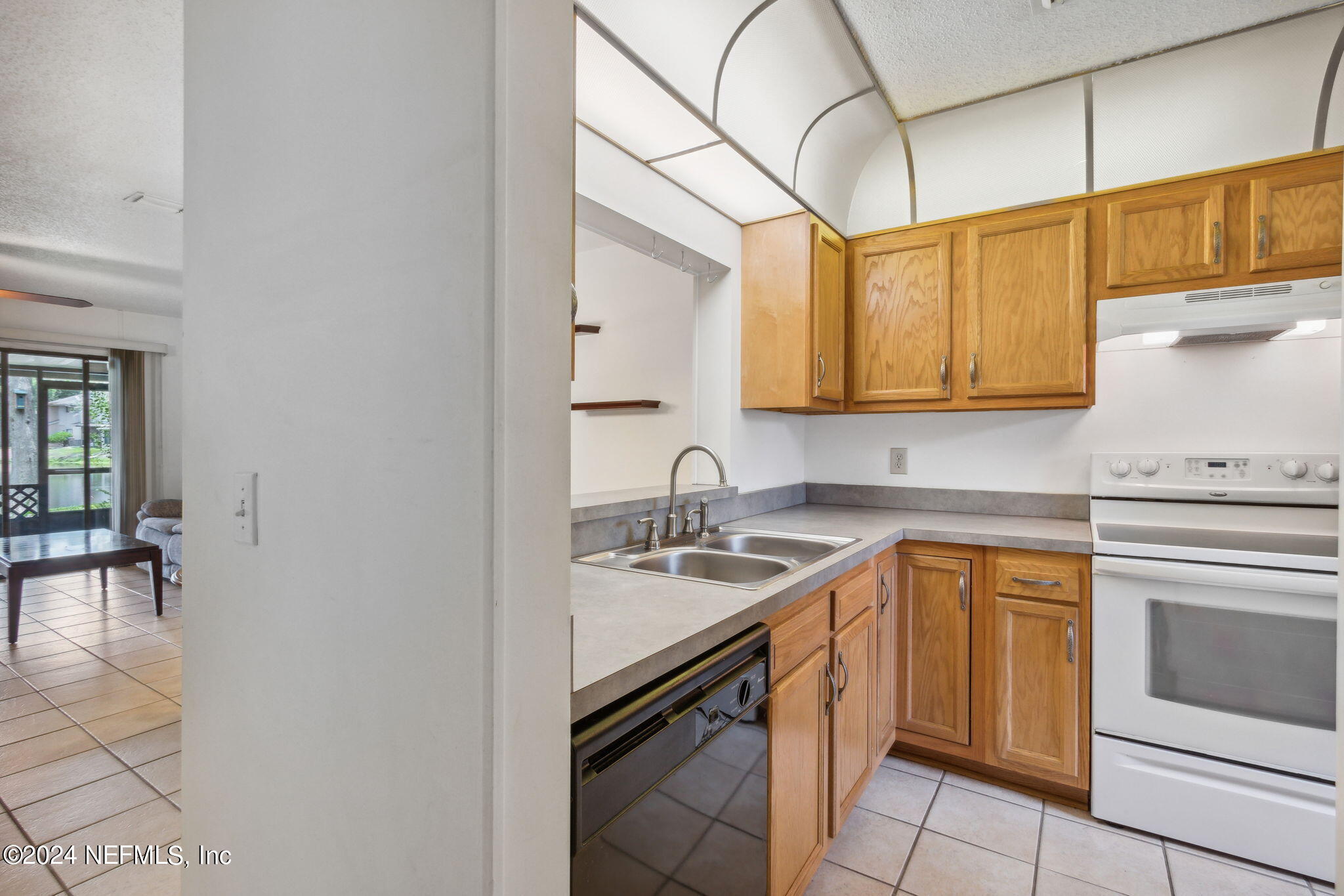 3801 CROWN POINT Road, 1123