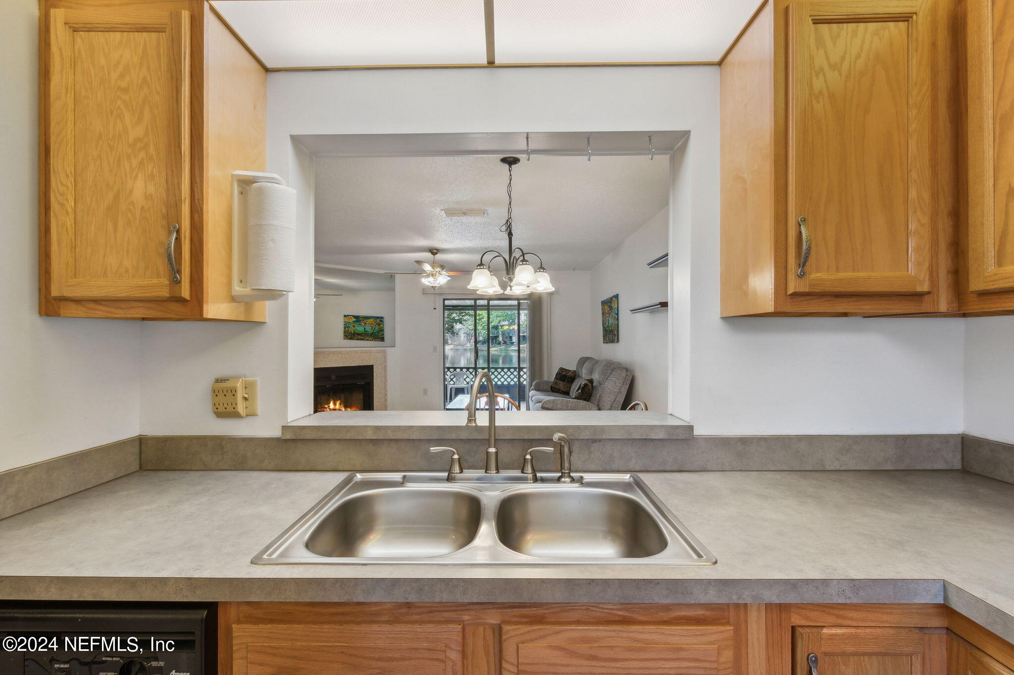 3801 CROWN POINT Road, 1123