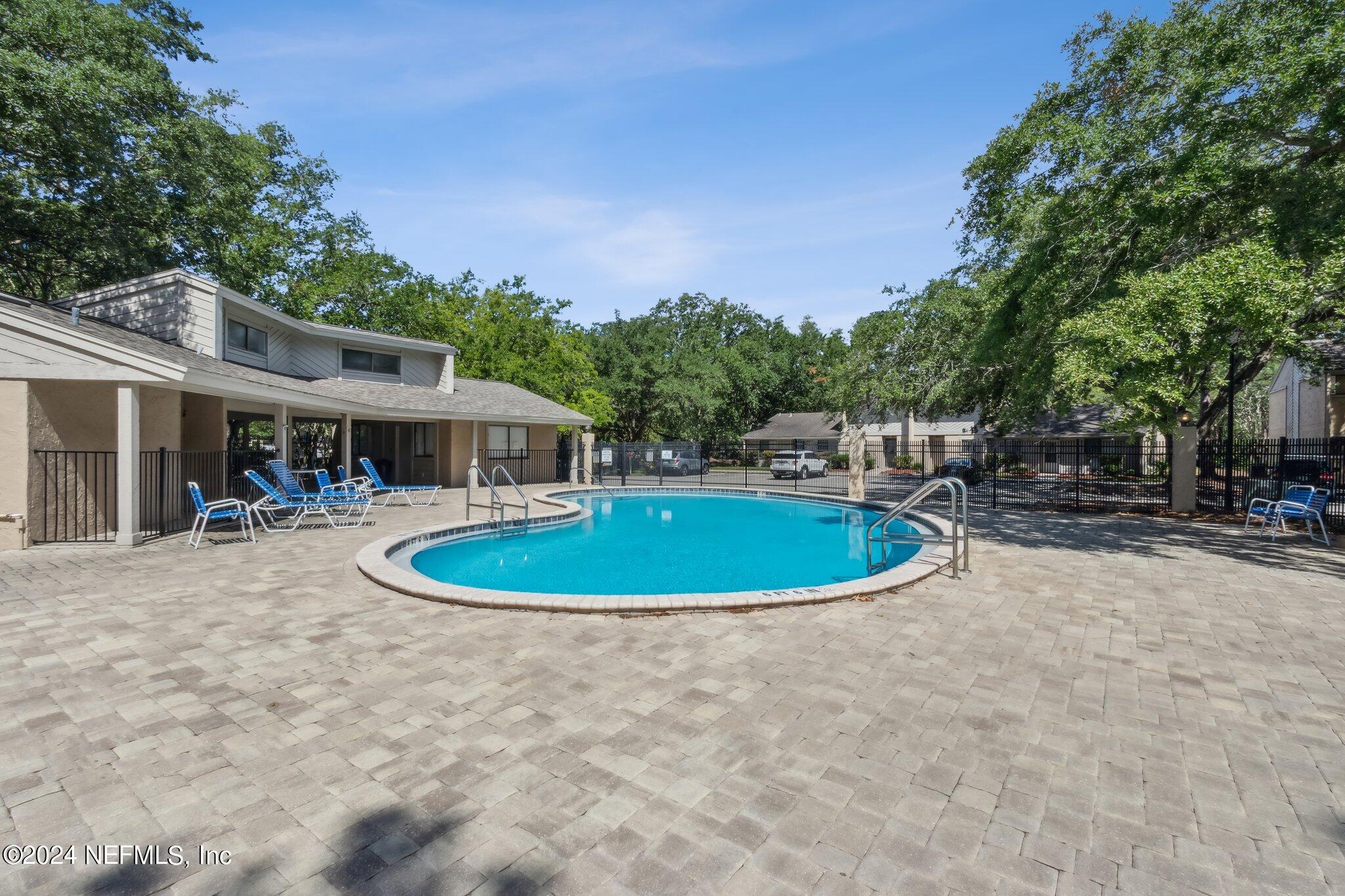 3801 CROWN POINT Road, 1123