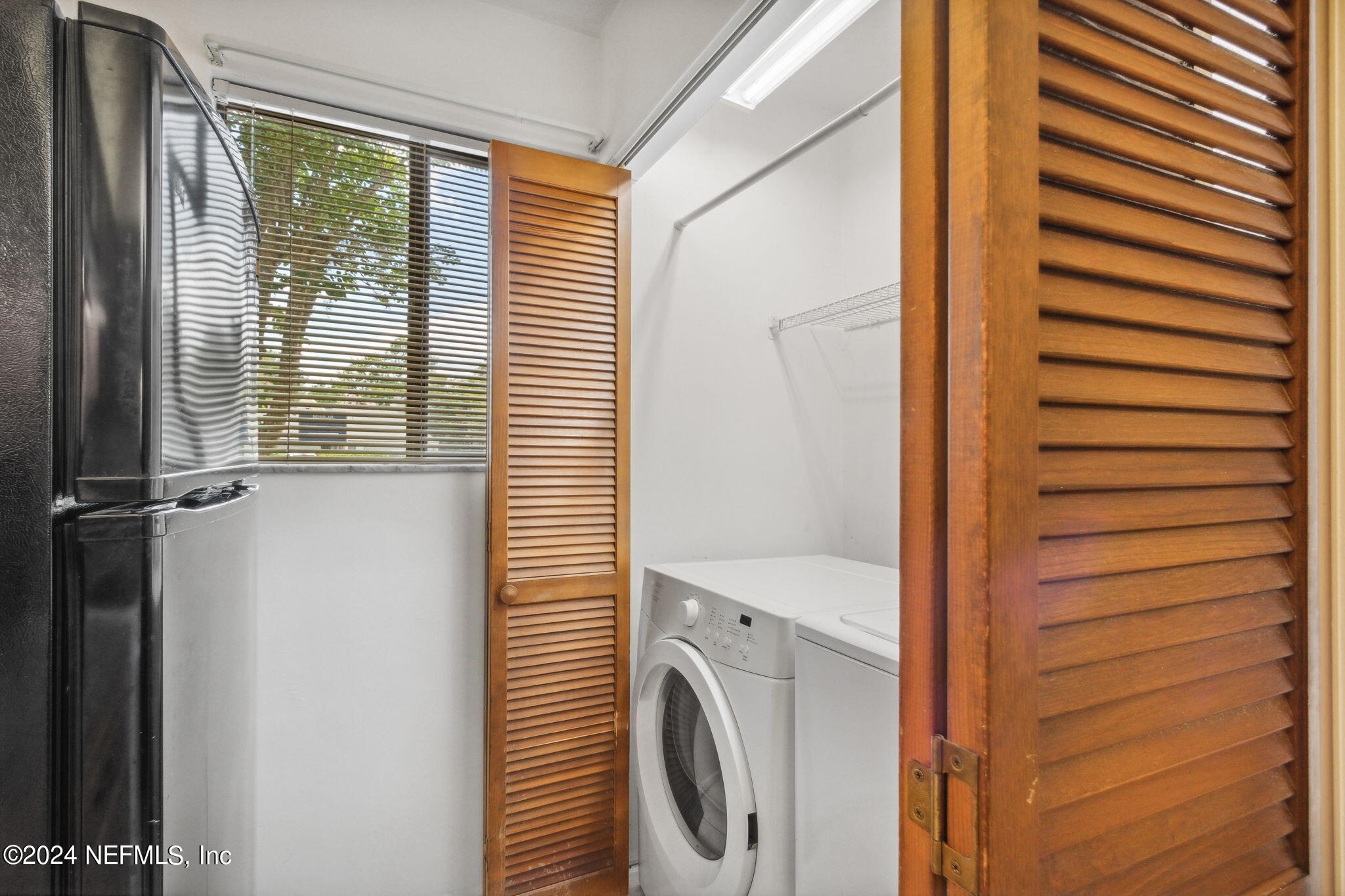 3801 CROWN POINT Road, 1123