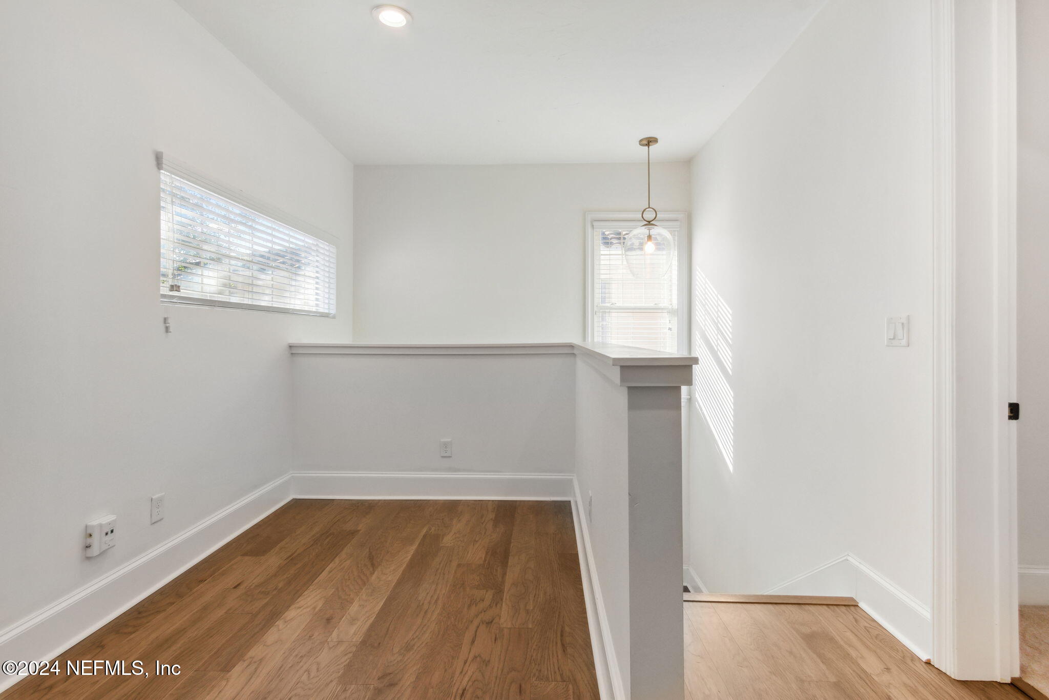 2366 RIVERSIDE Avenue