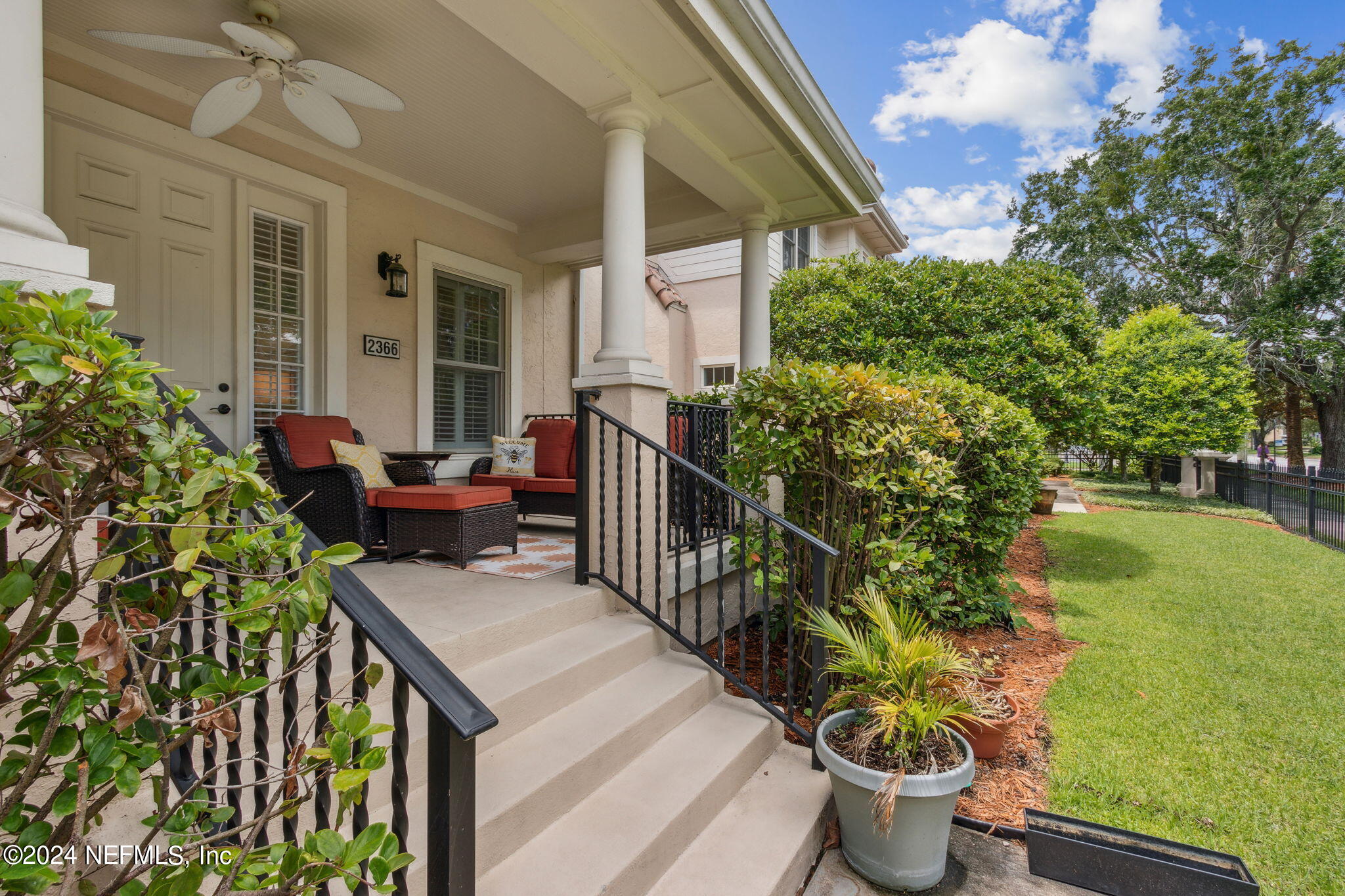 2366 RIVERSIDE Avenue