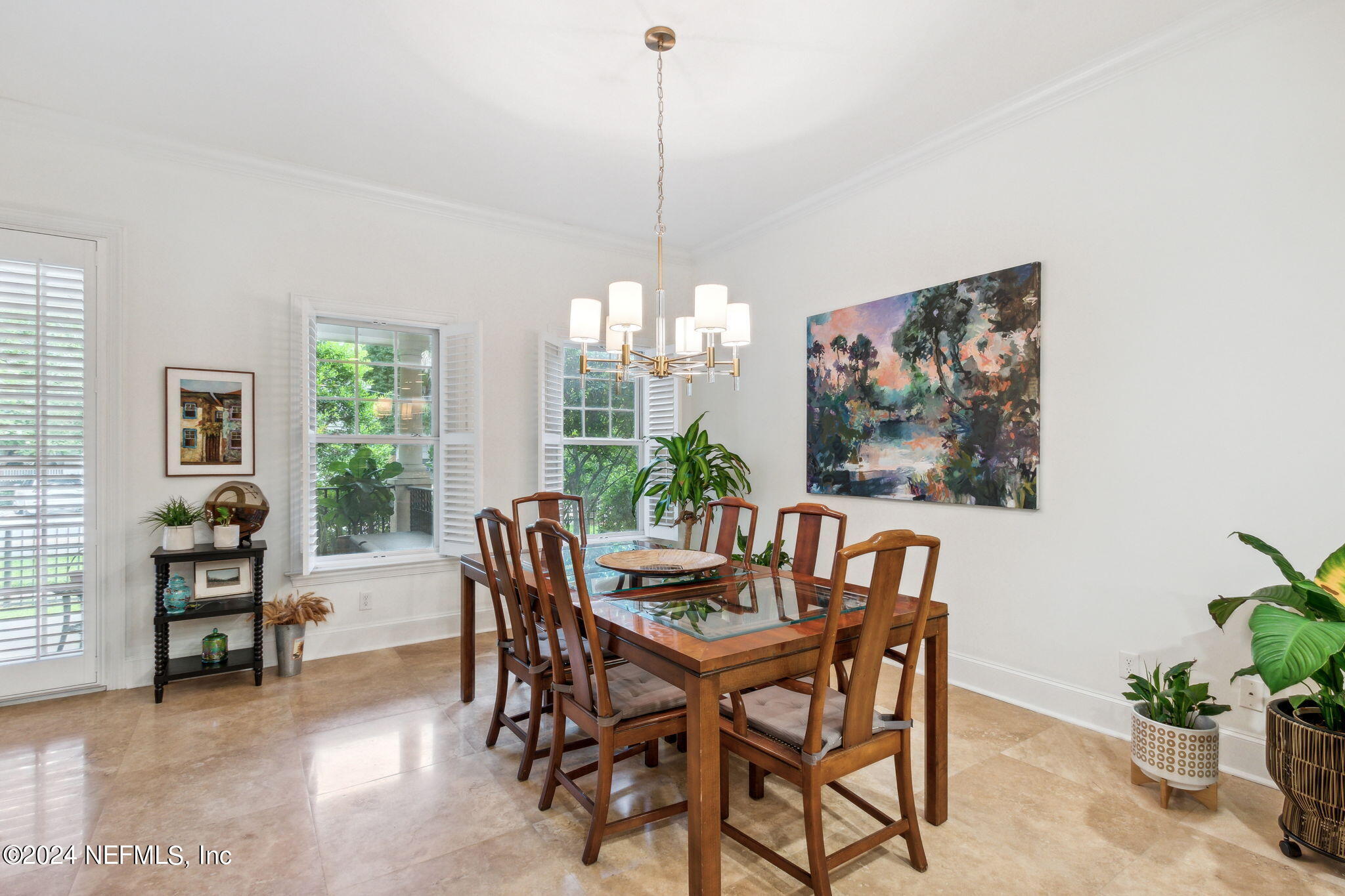 2366 RIVERSIDE Avenue