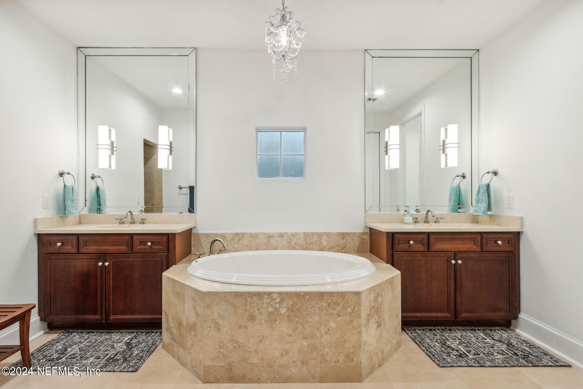 2366 RIVERSIDE Avenue