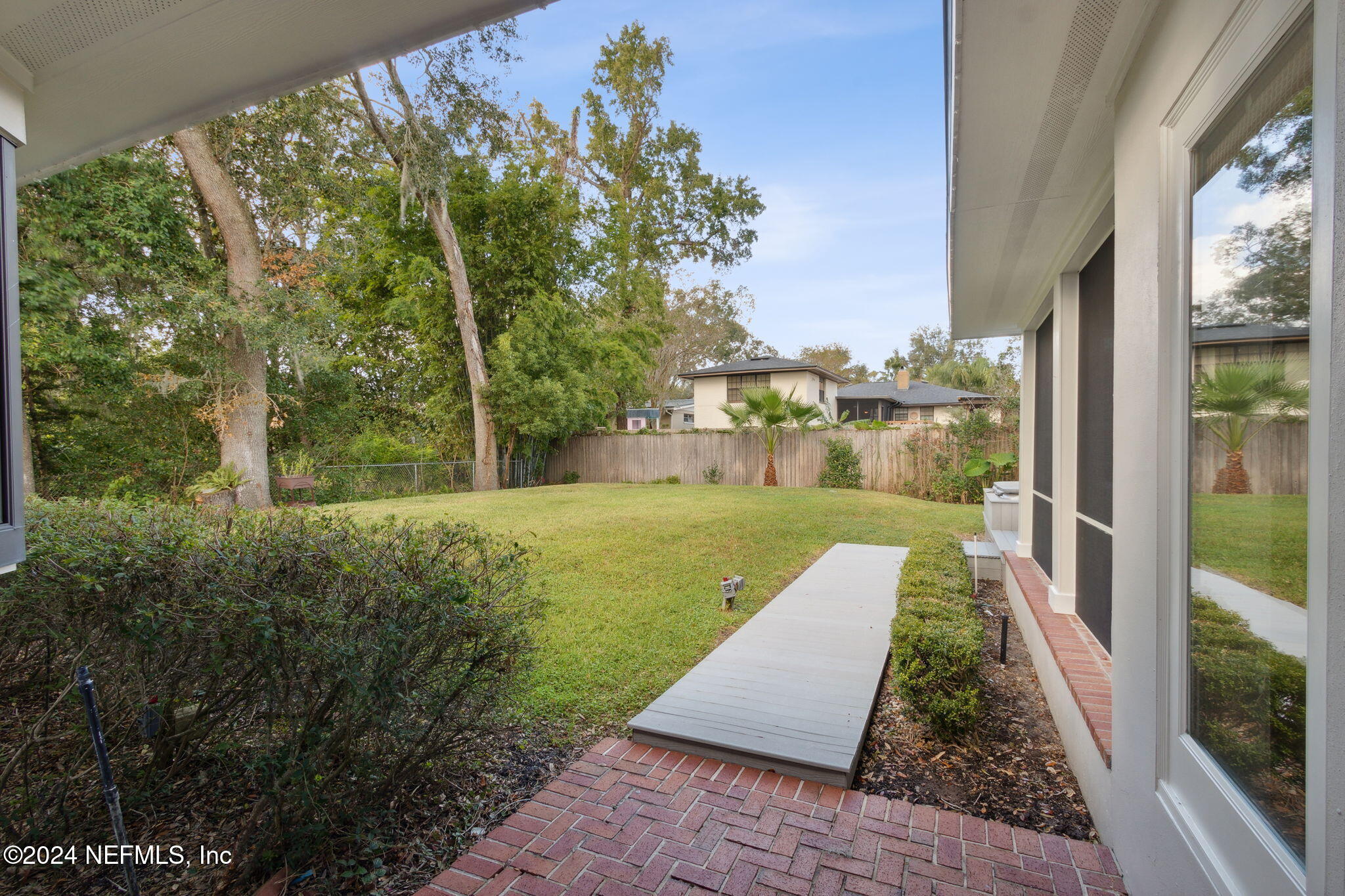 847 GRANADA Boulevard S