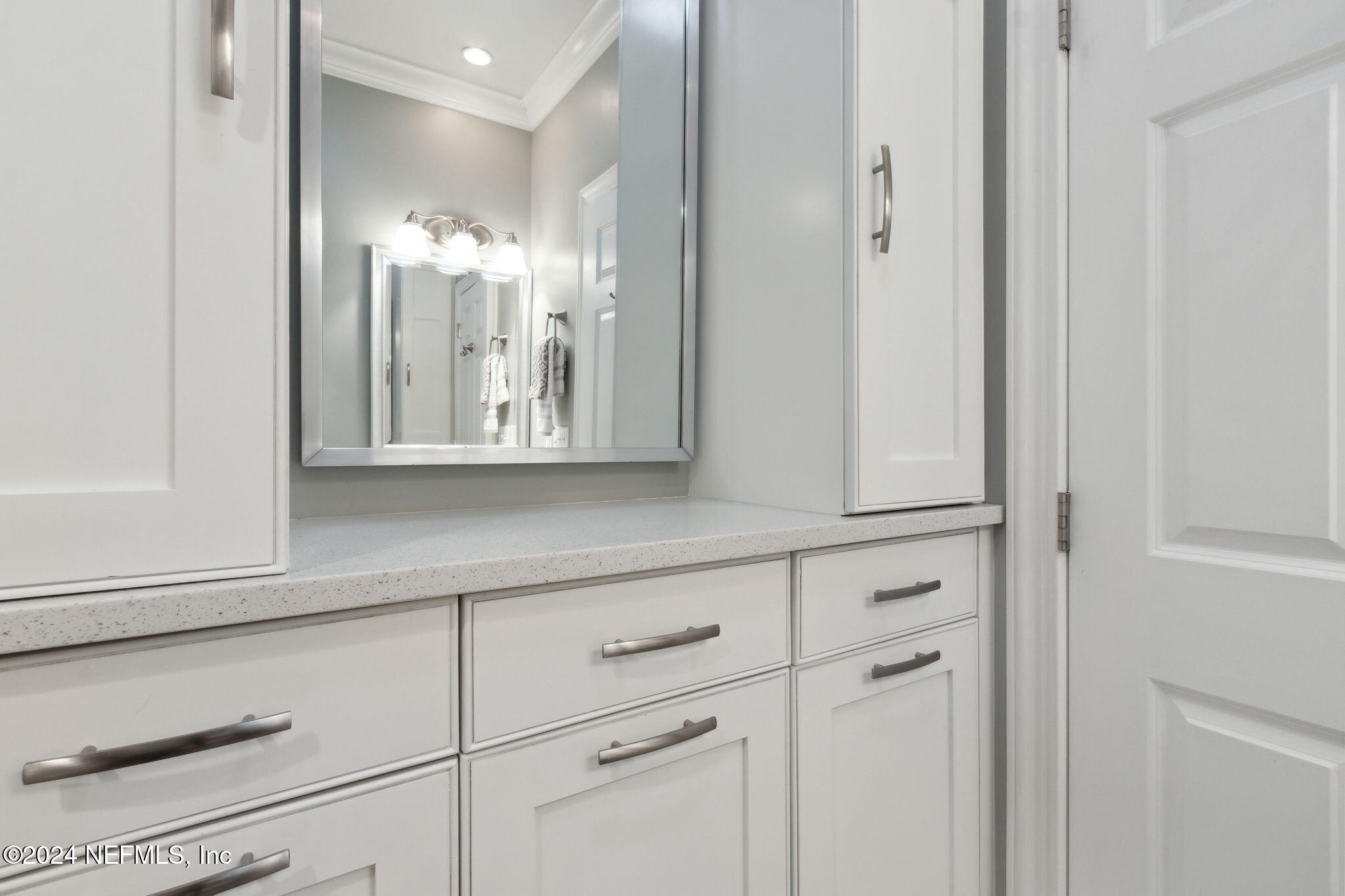 847 GRANADA Boulevard S