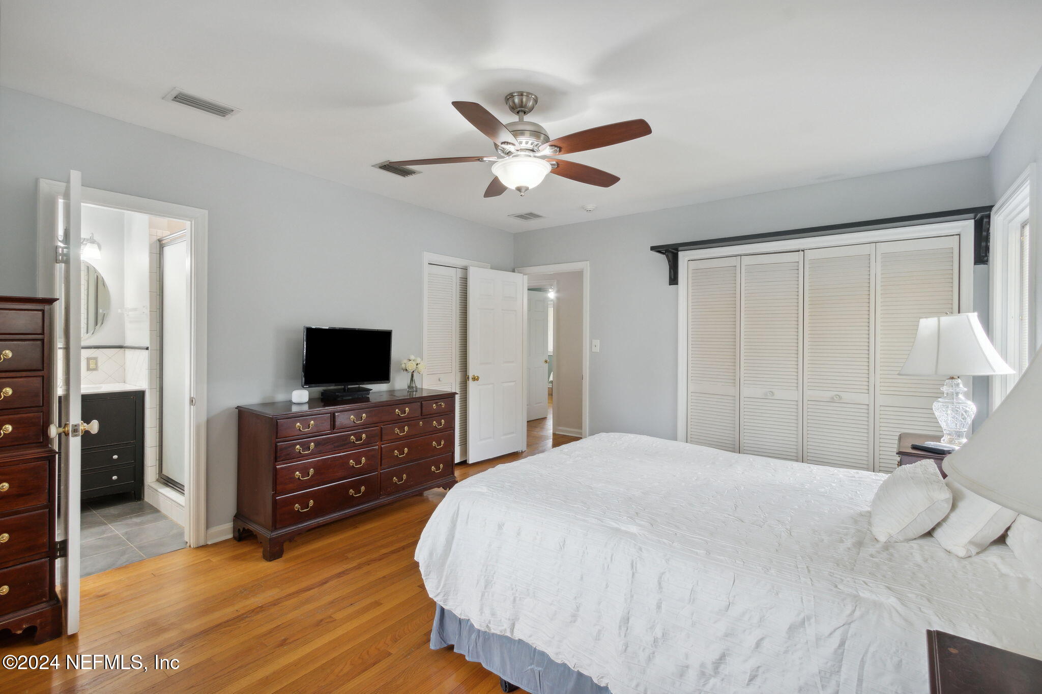 847 GRANADA Boulevard S