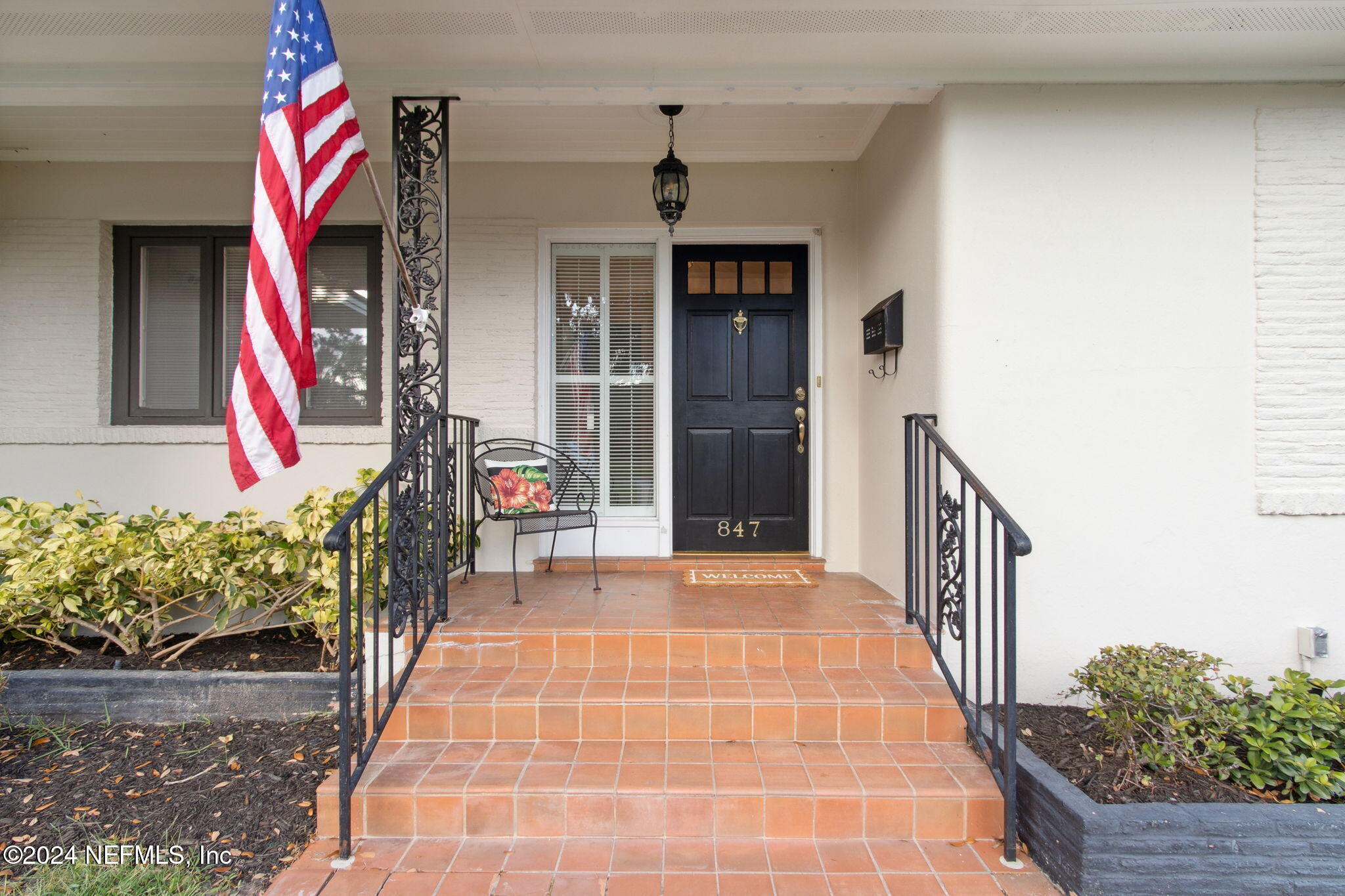 847 GRANADA Boulevard S