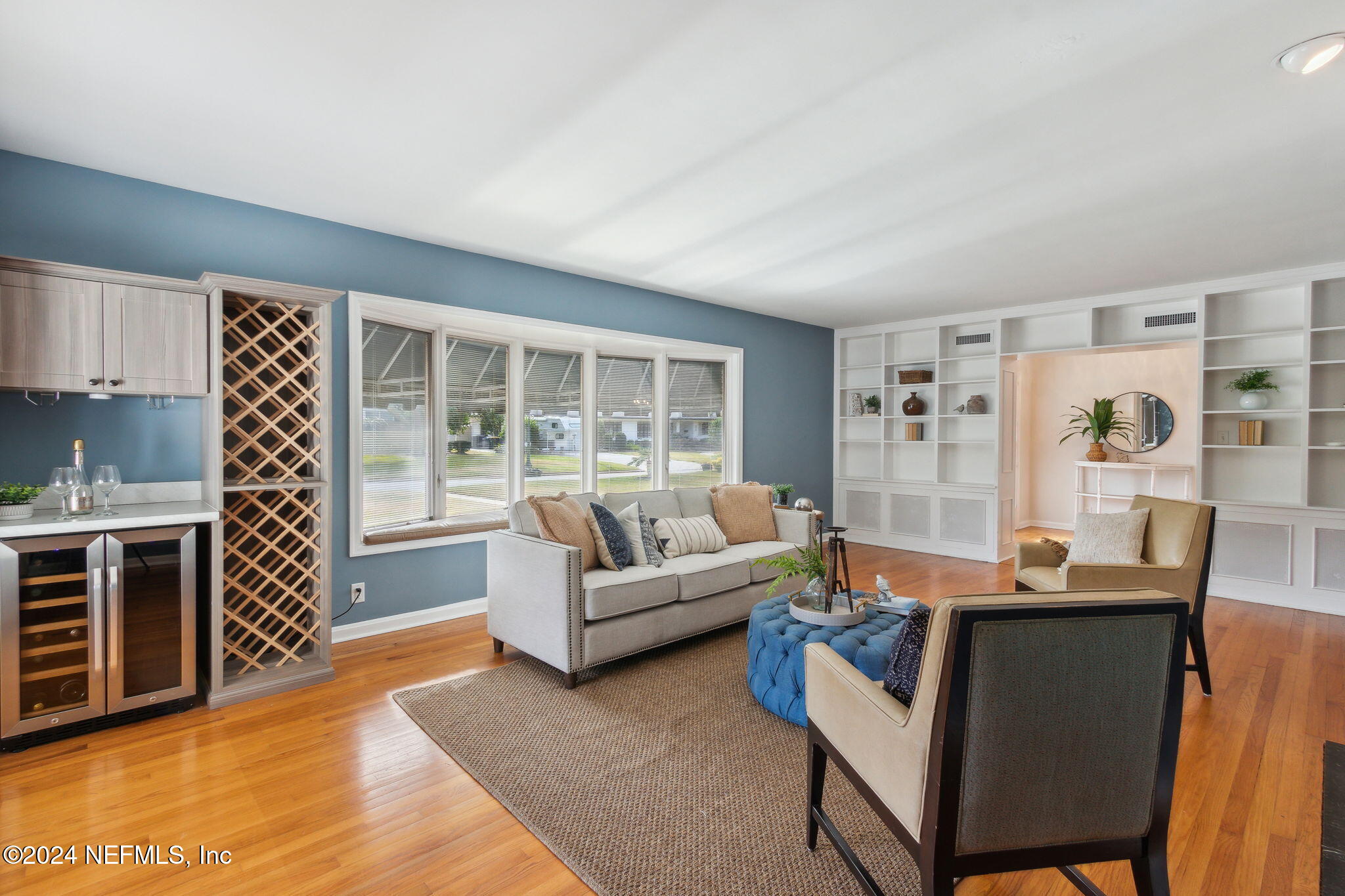 847 GRANADA Boulevard S