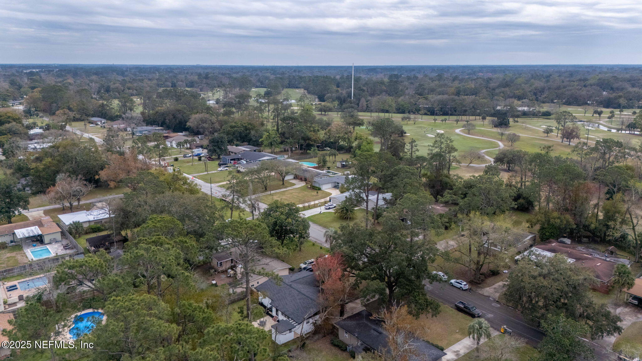 3737 VIA DE LA REINA Street