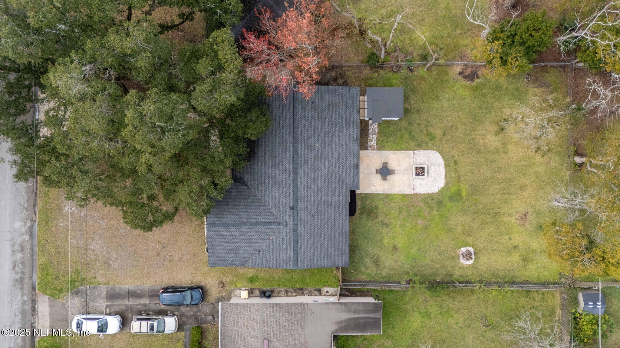 3737 VIA DE LA REINA Street