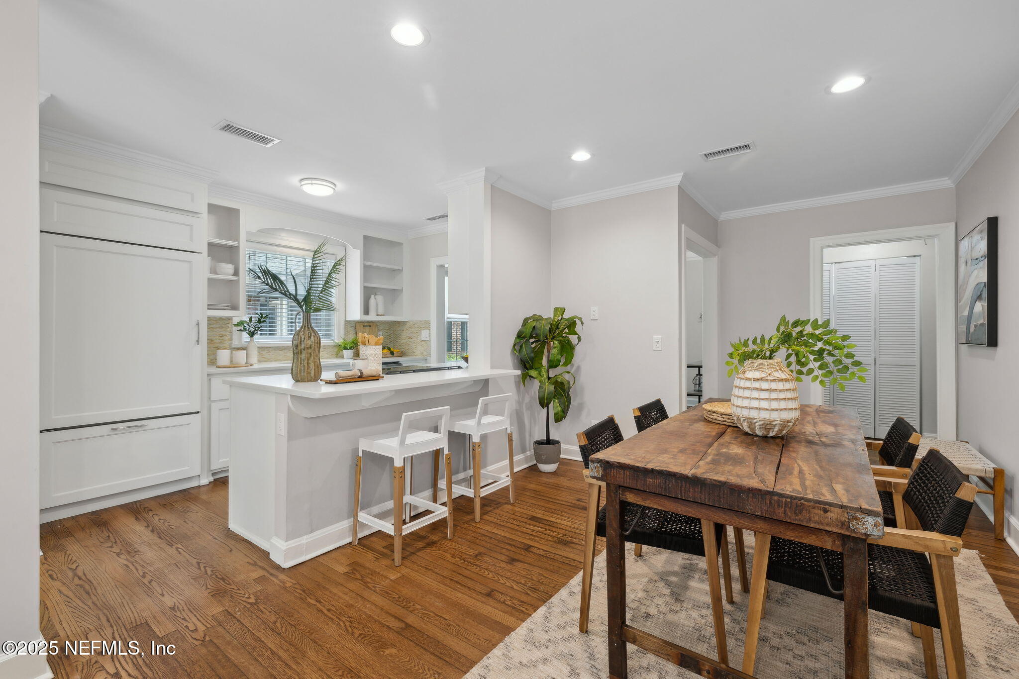 1361 SAN MATEO Avenue