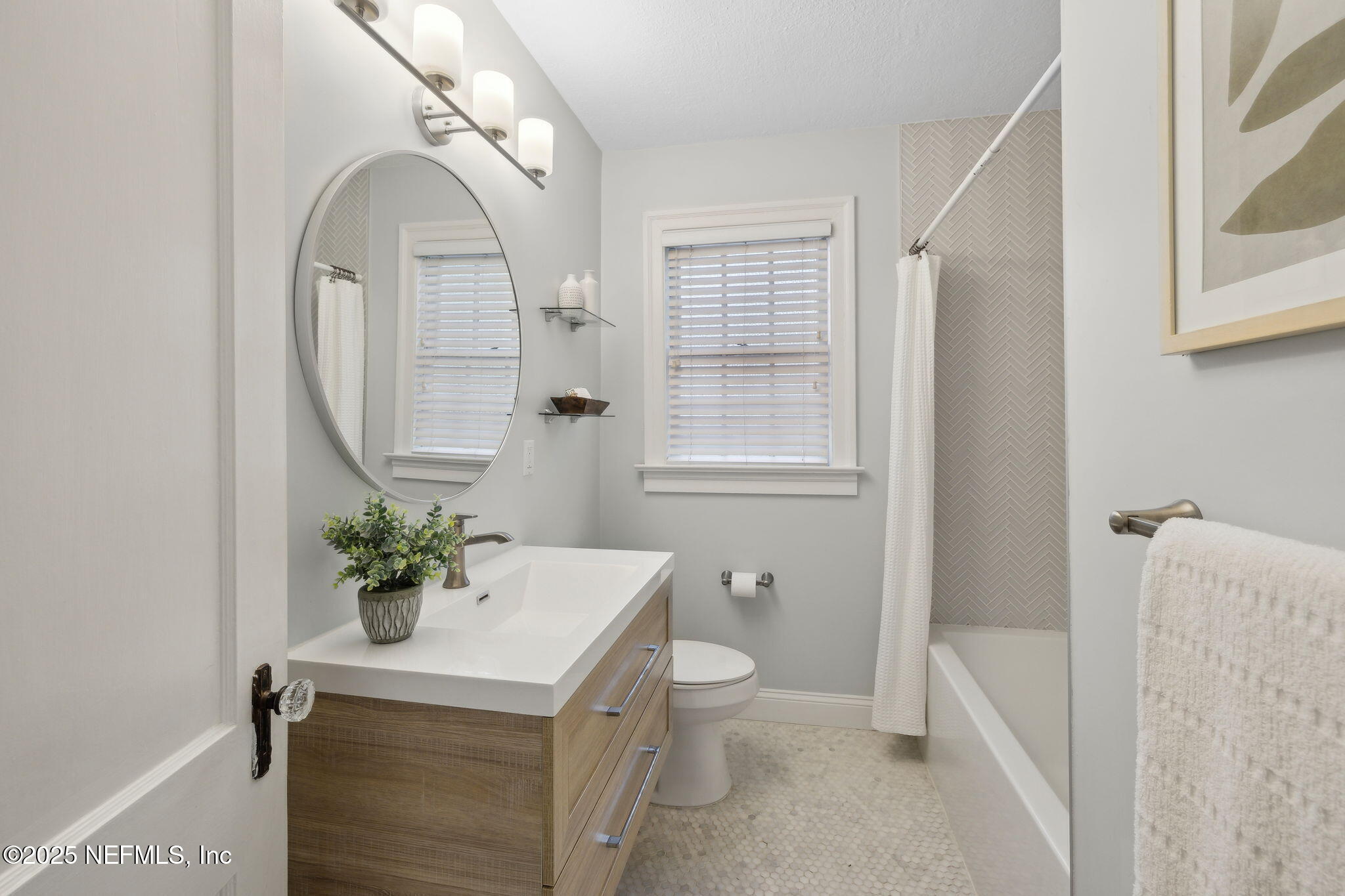 1361 SAN MATEO Avenue