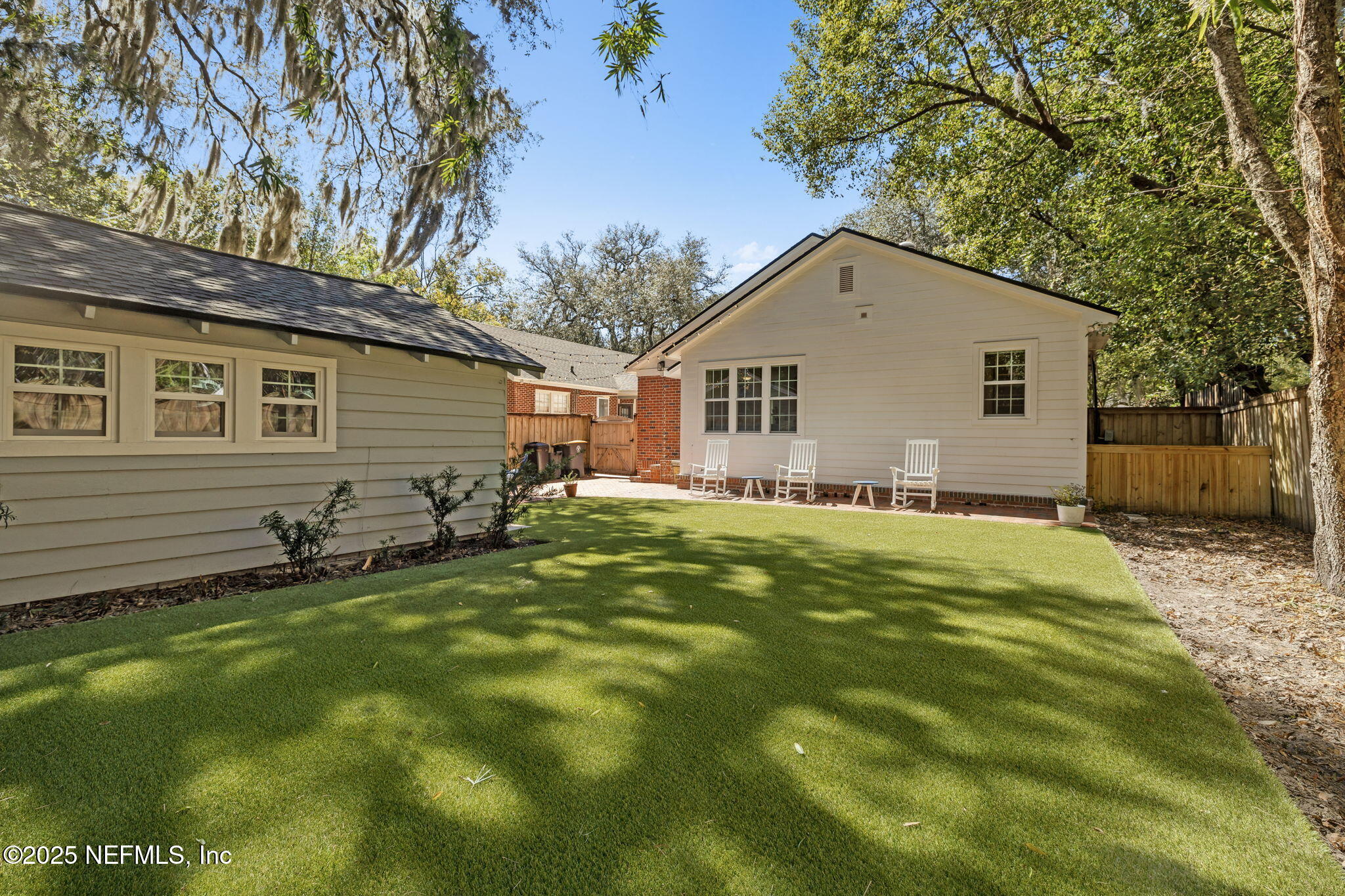 1361 SAN MATEO Avenue