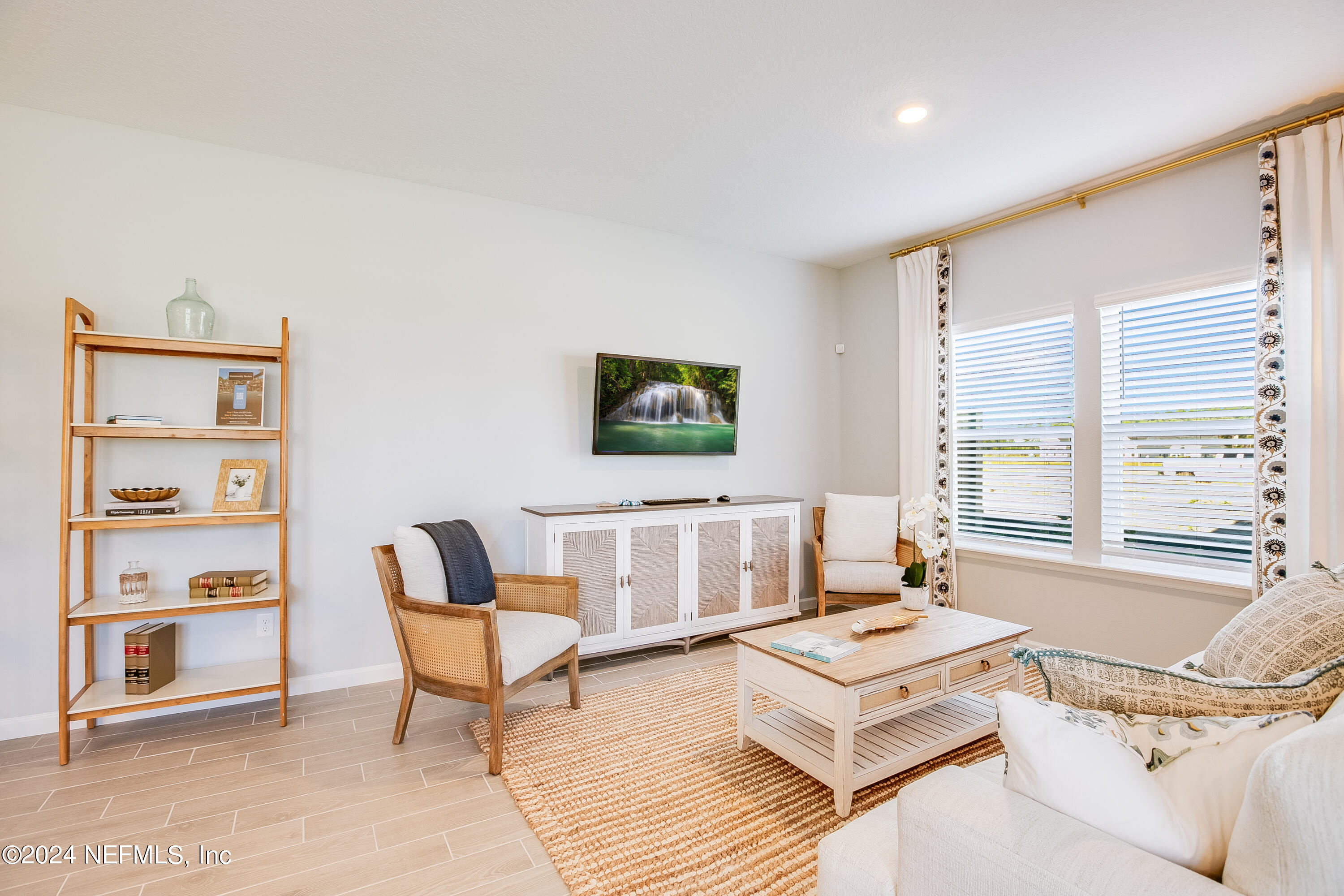 6909 GABLE GROVE Avenue