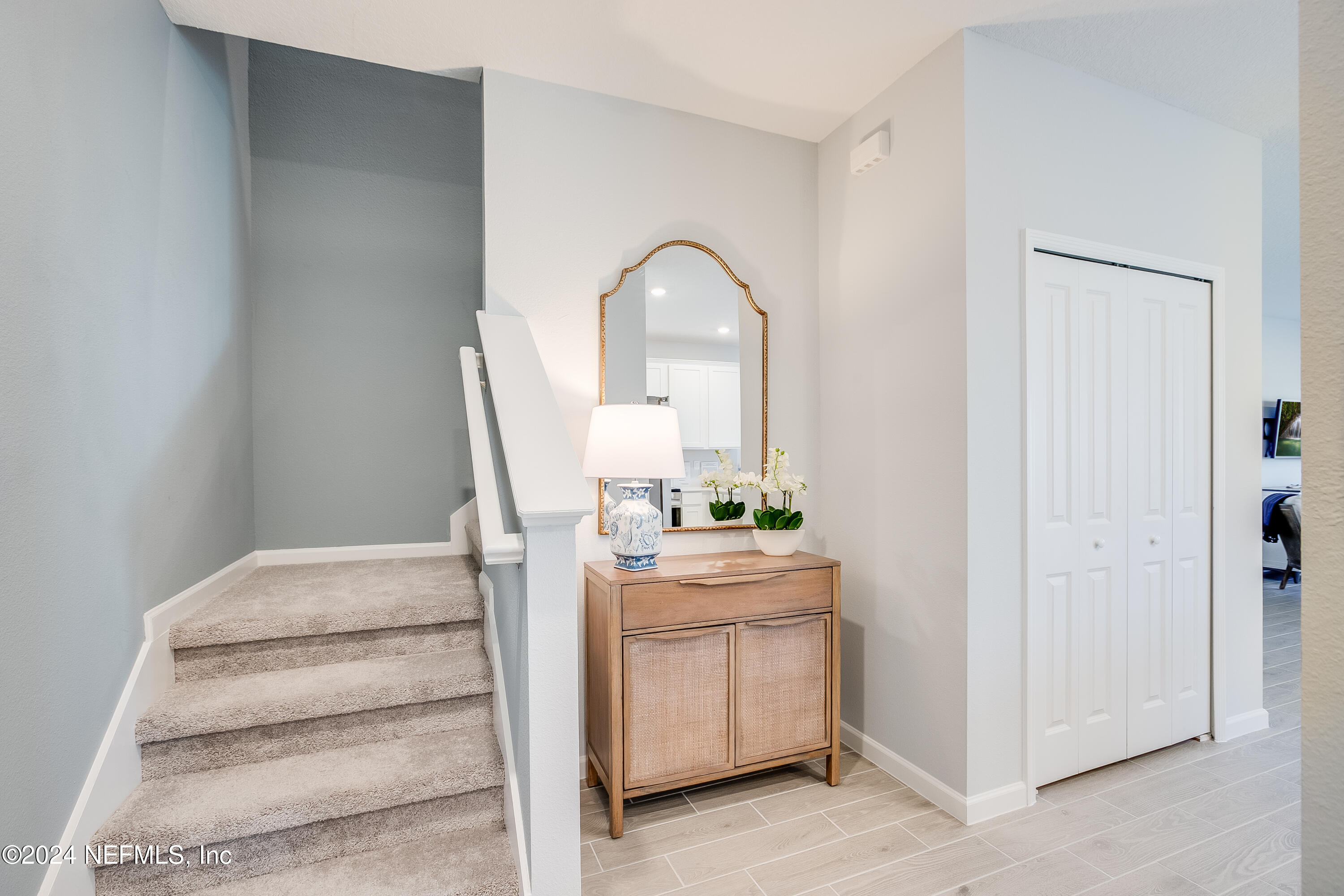 6909 GABLE GROVE Avenue