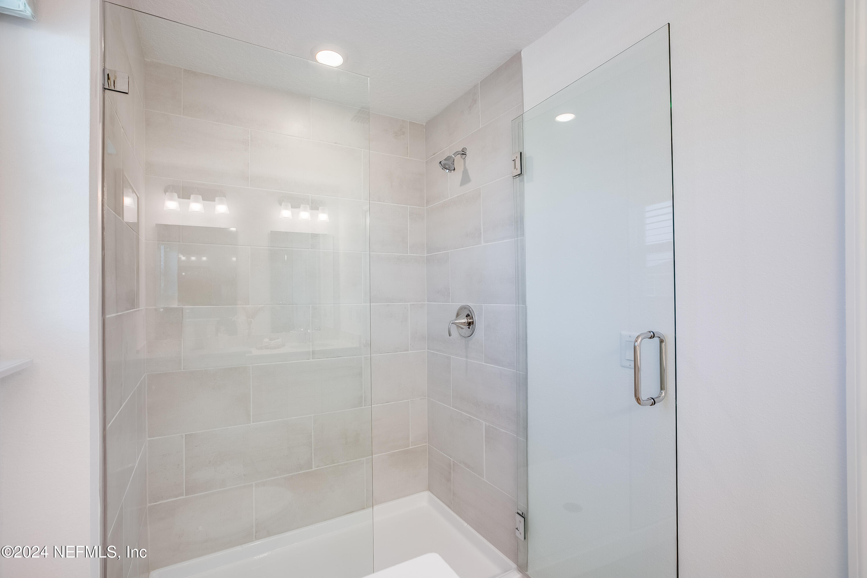 6909 GABLE GROVE Avenue