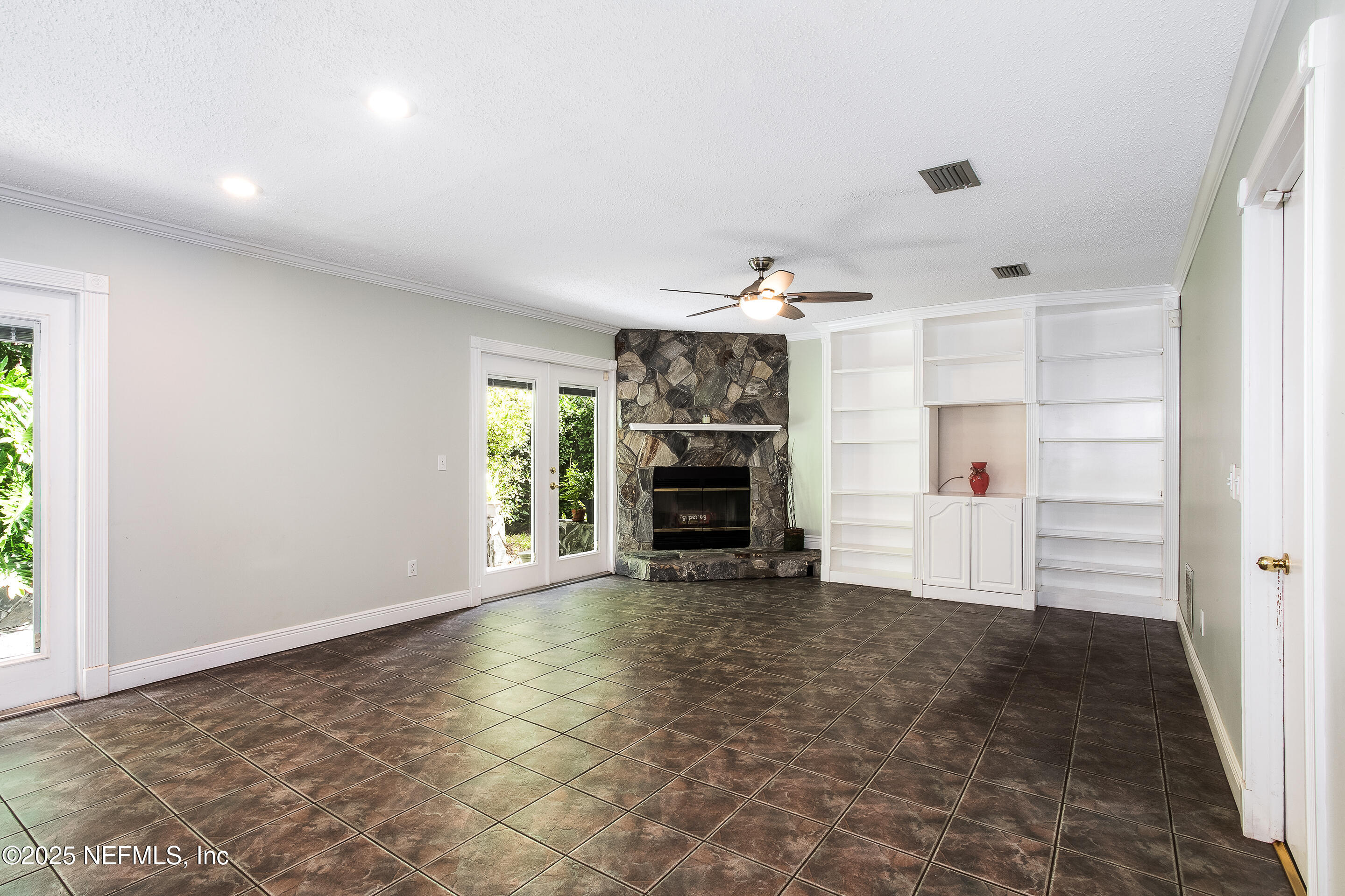 3673 DEER CROSSING Place