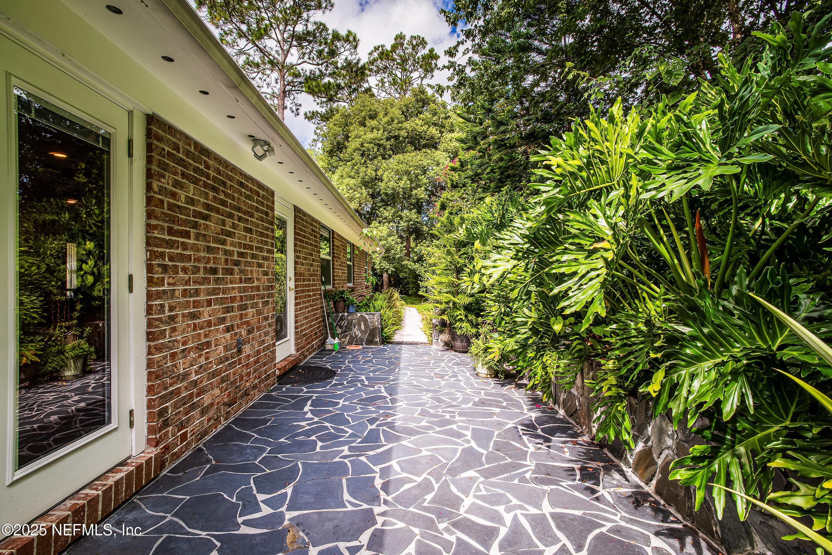 3673 DEER CROSSING Place