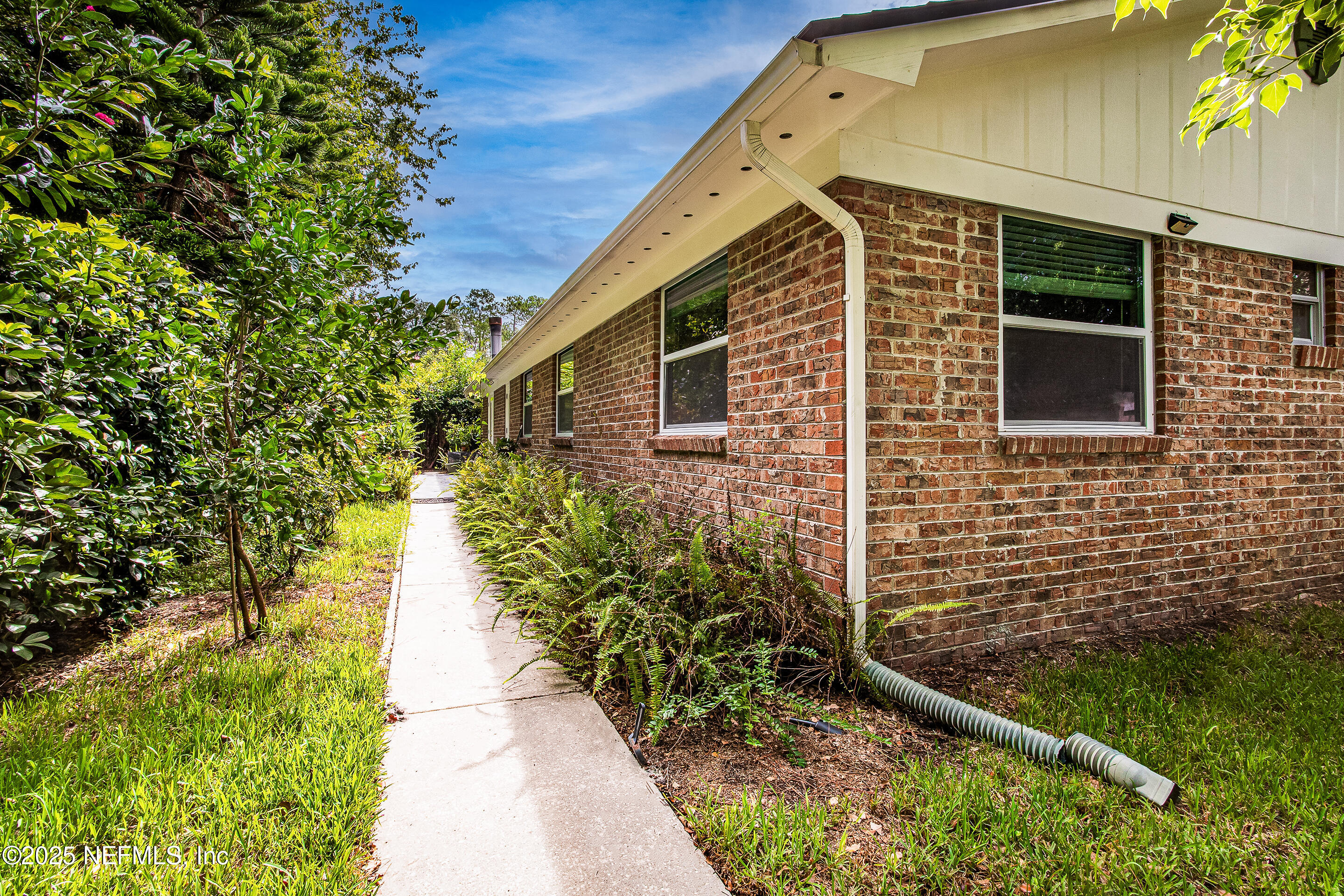 3673 DEER CROSSING Place