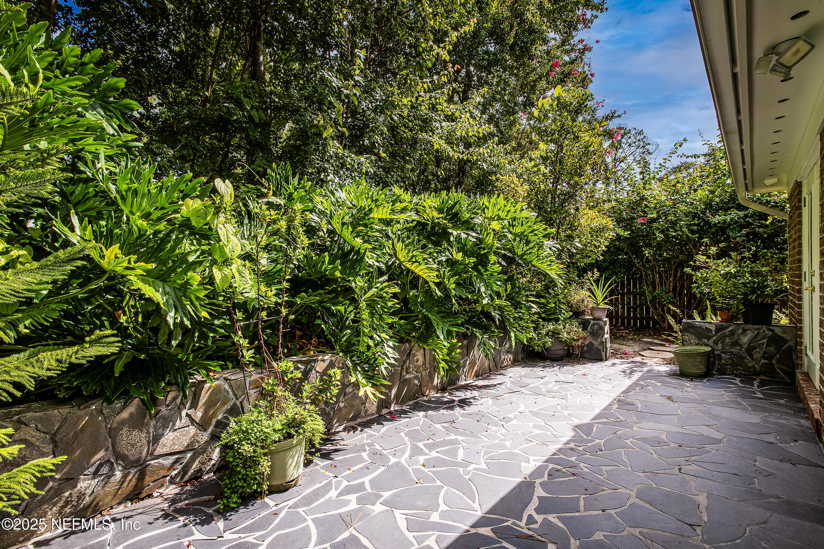 3673 DEER CROSSING Place