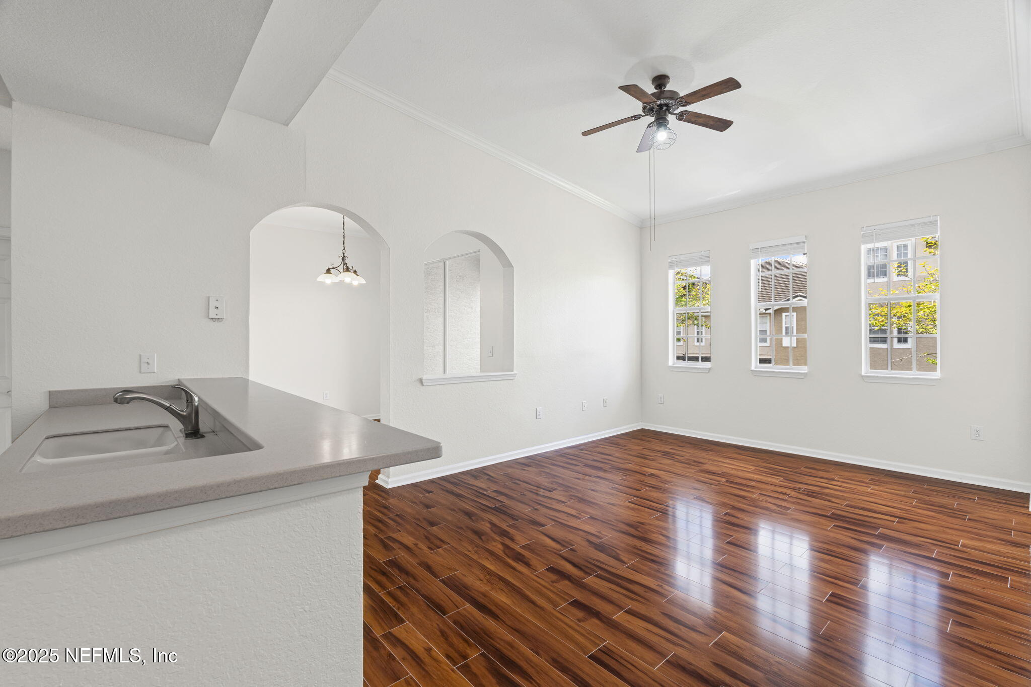 10075 GATE Parkway N 1304