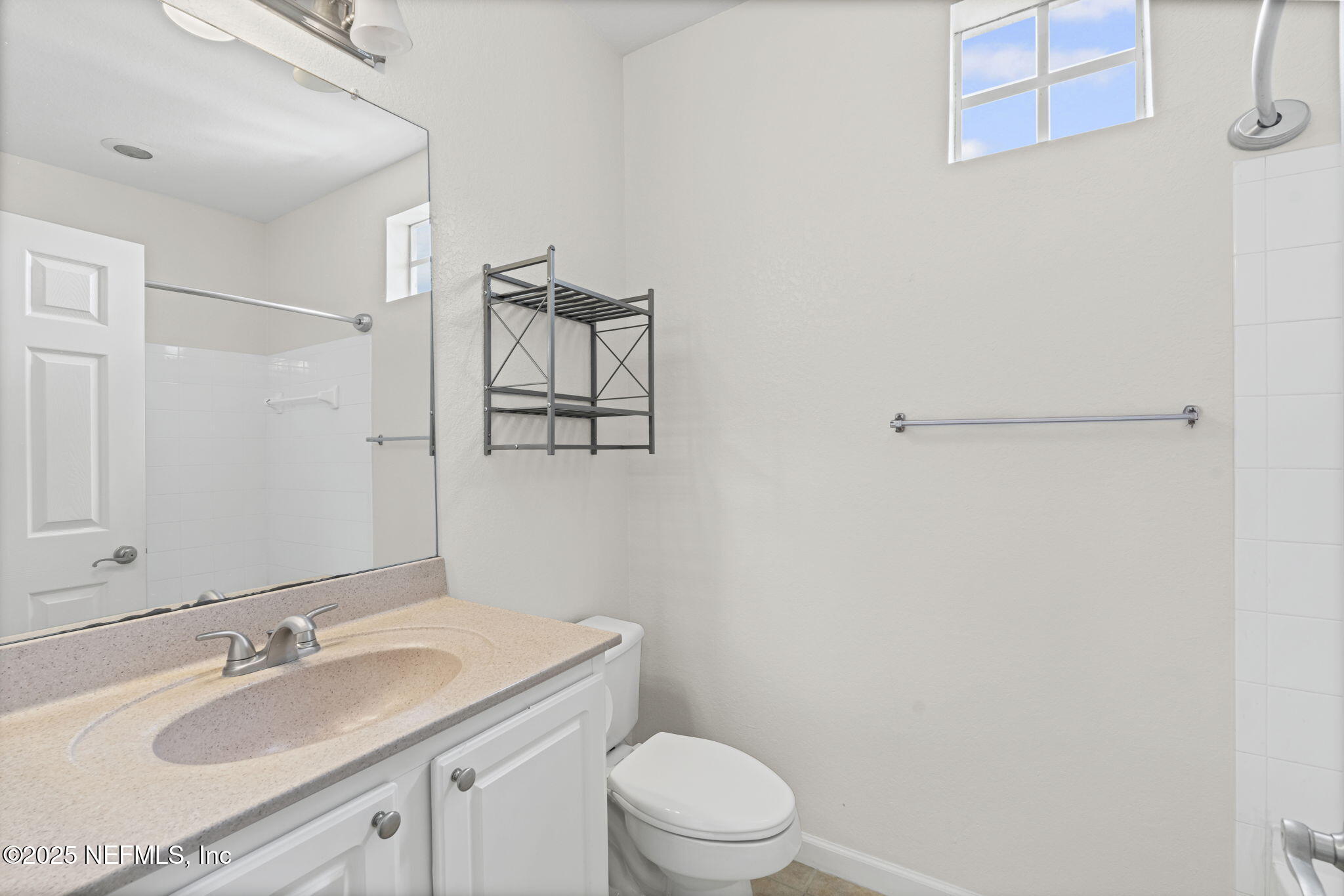 10075 GATE Parkway N 1304