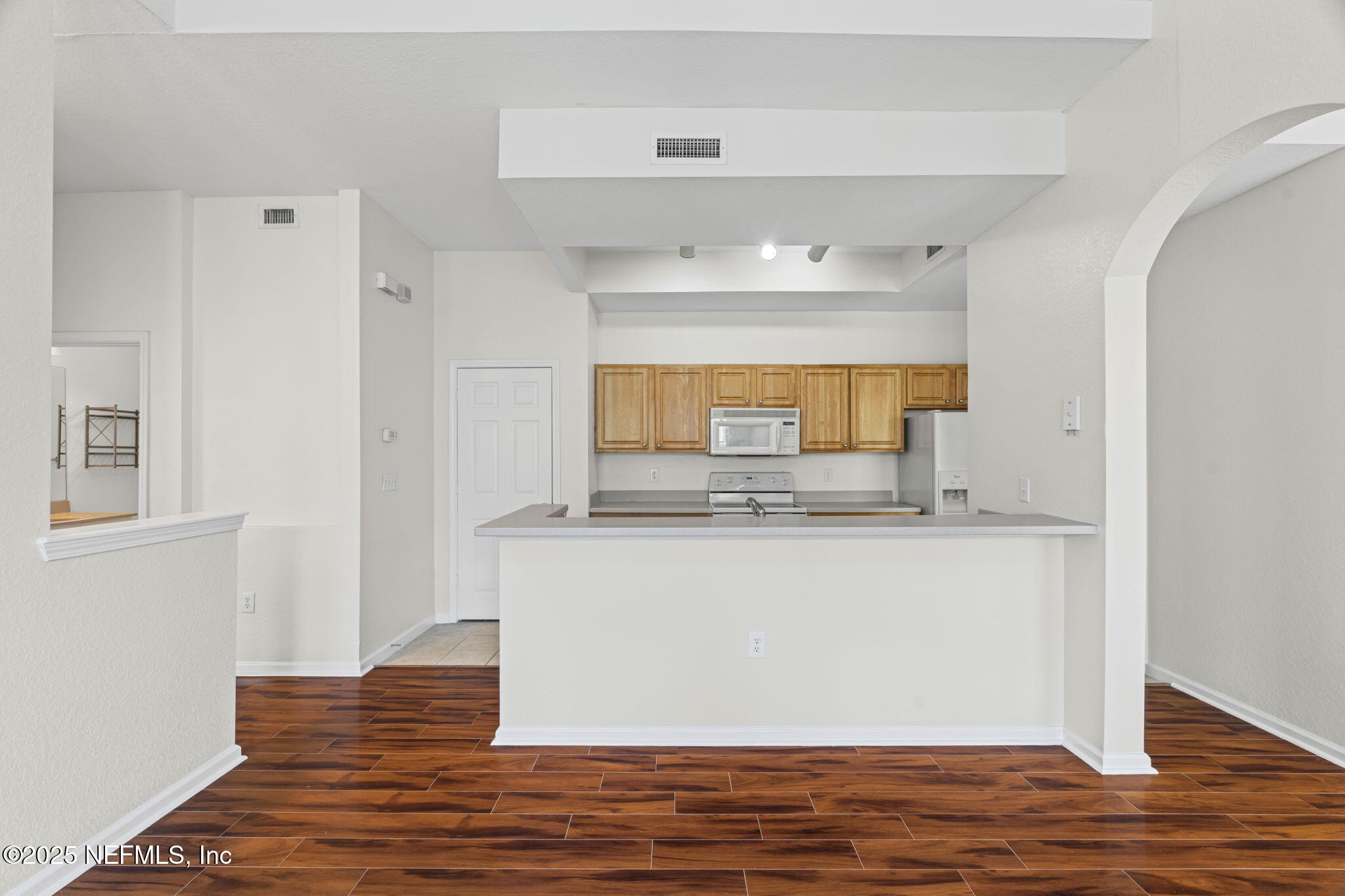 10075 GATE Parkway N 1304