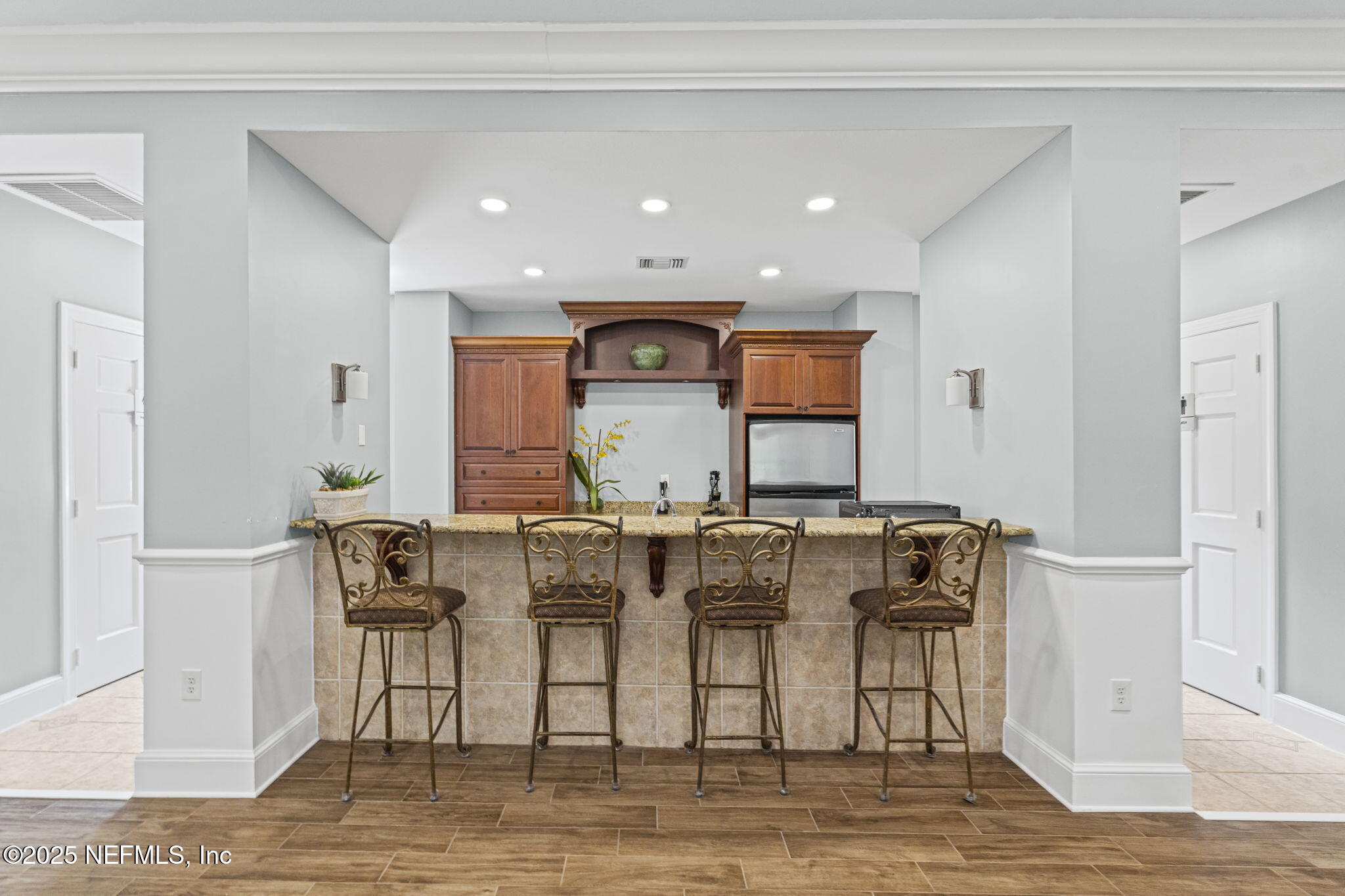 10075 GATE Parkway N 1304