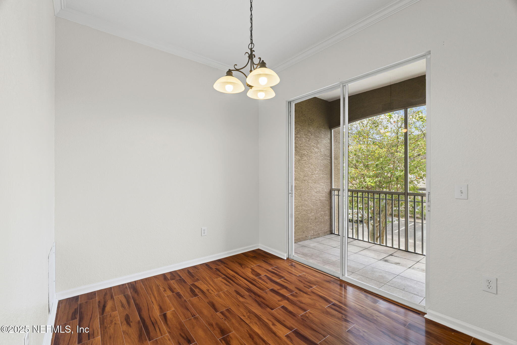 10075 GATE Parkway N 1304