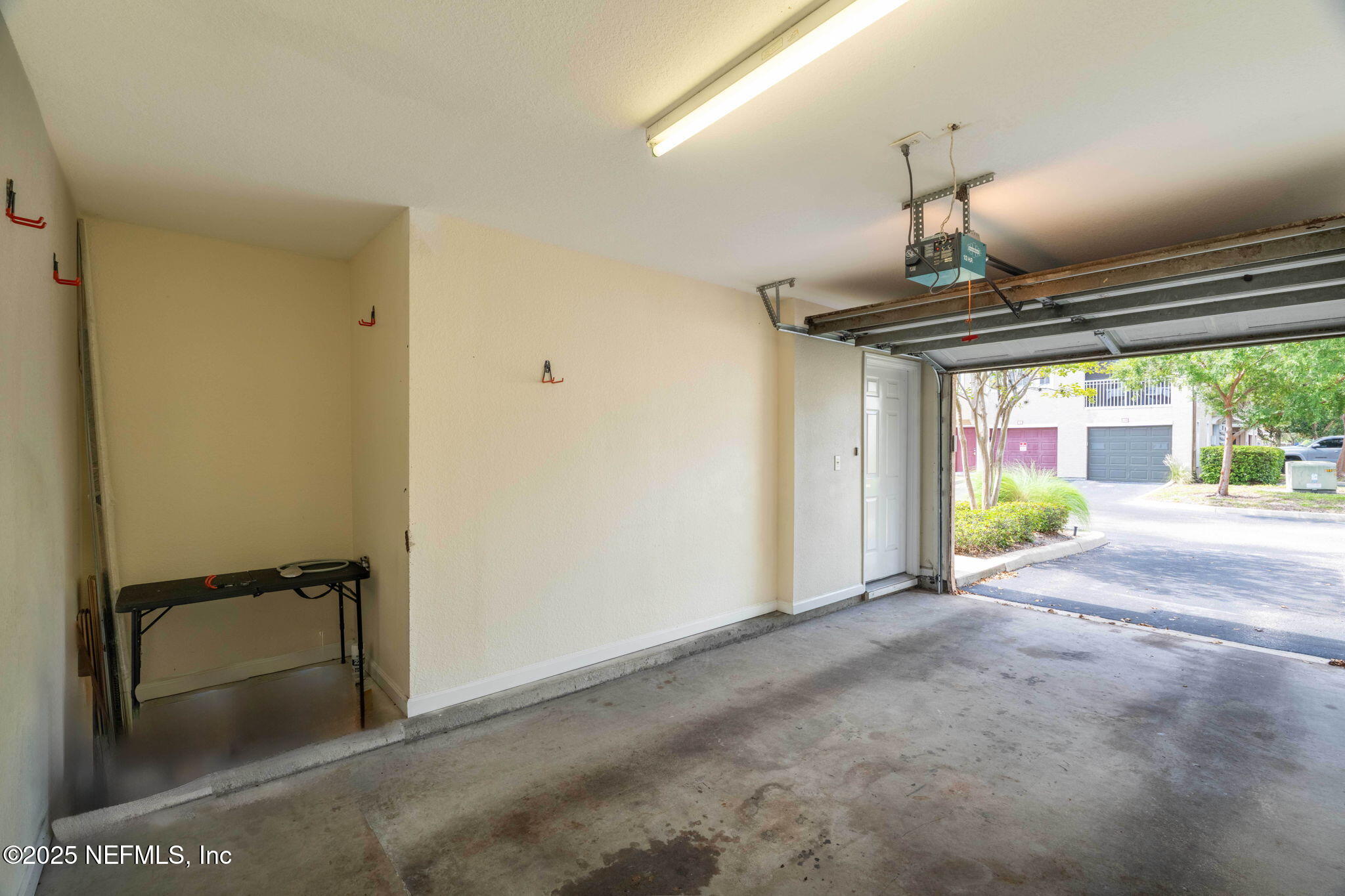 10075 GATE Parkway N 1304