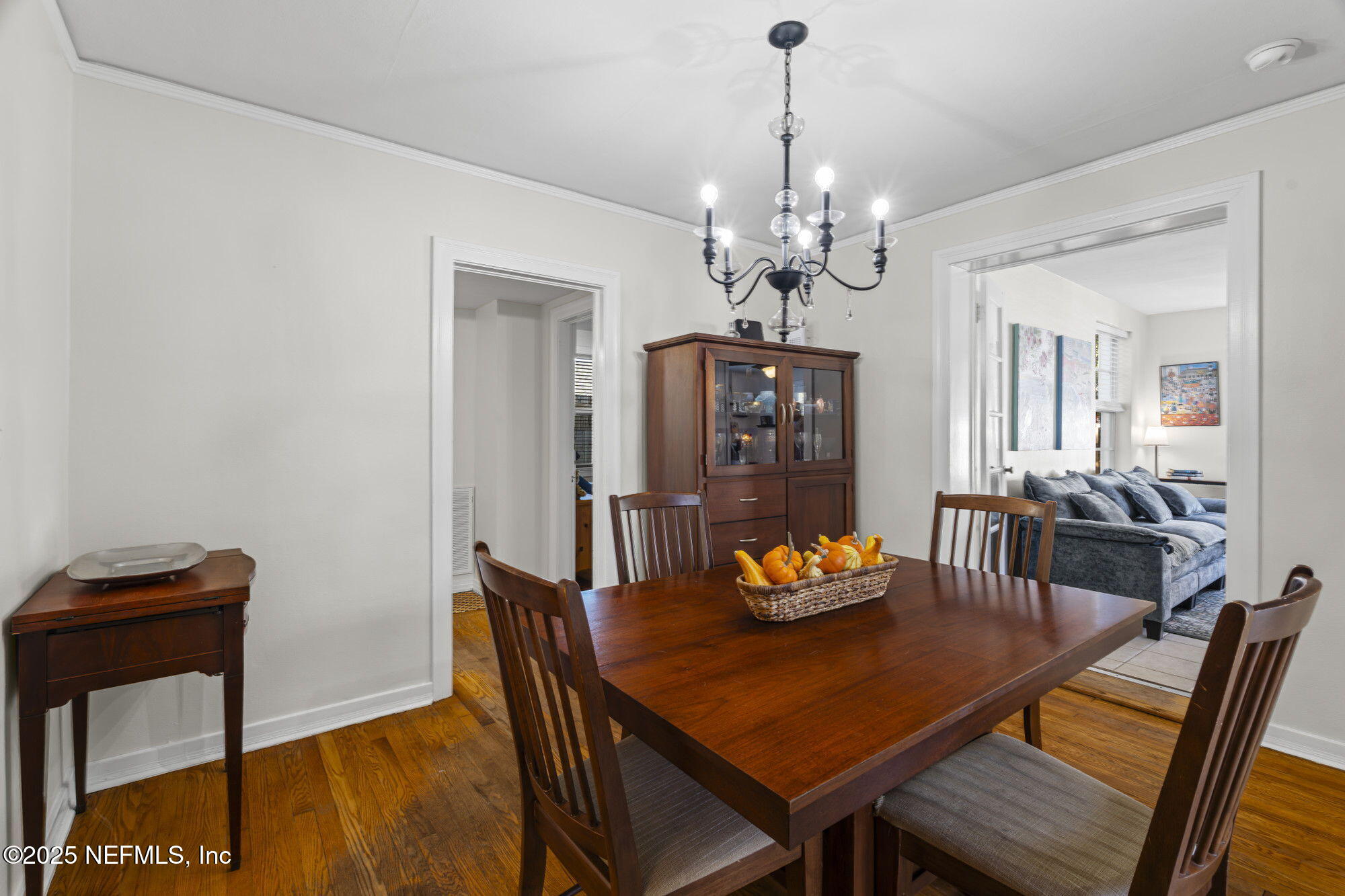 1235 MONTEREY Street