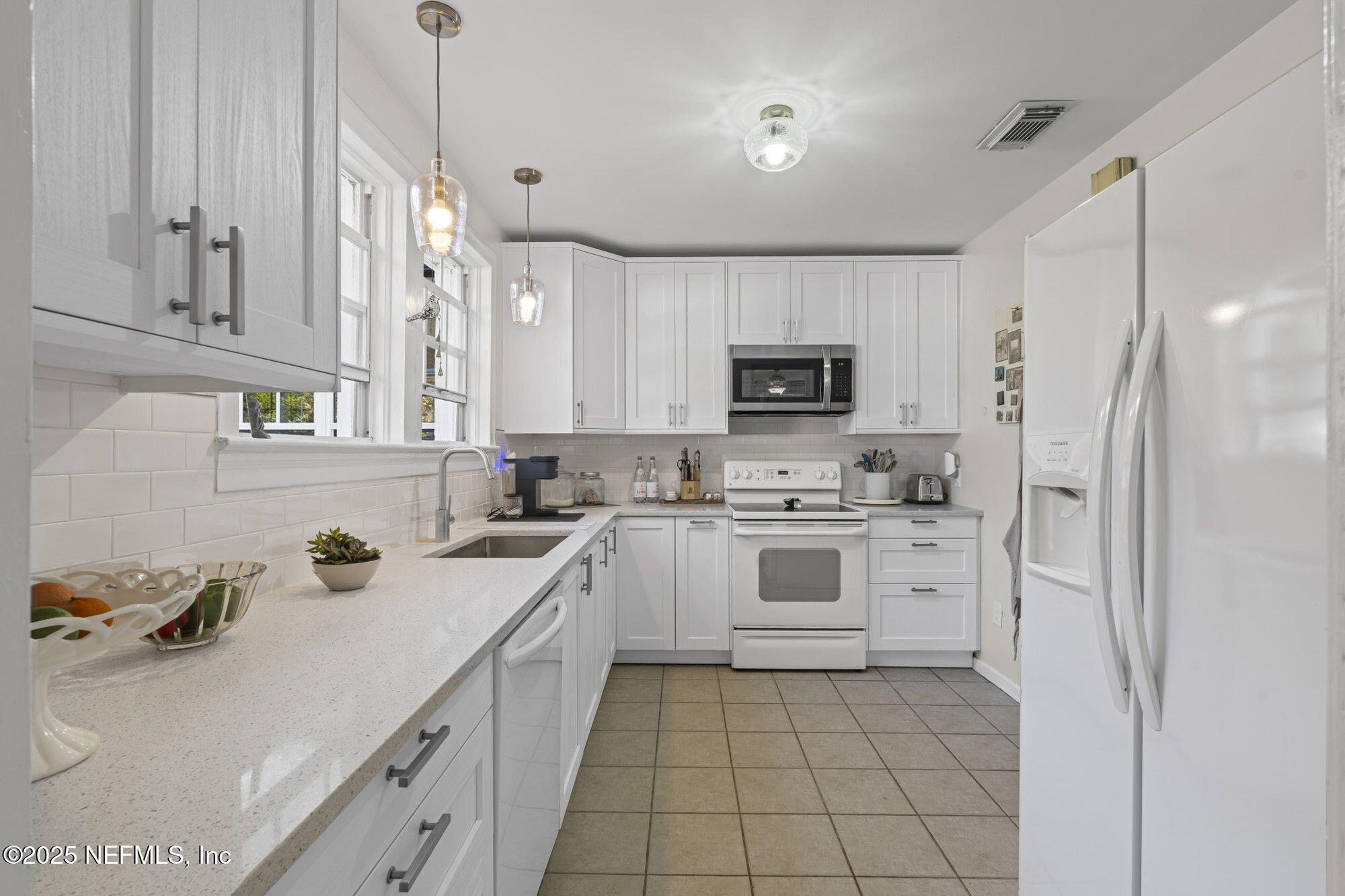 1235 MONTEREY Street