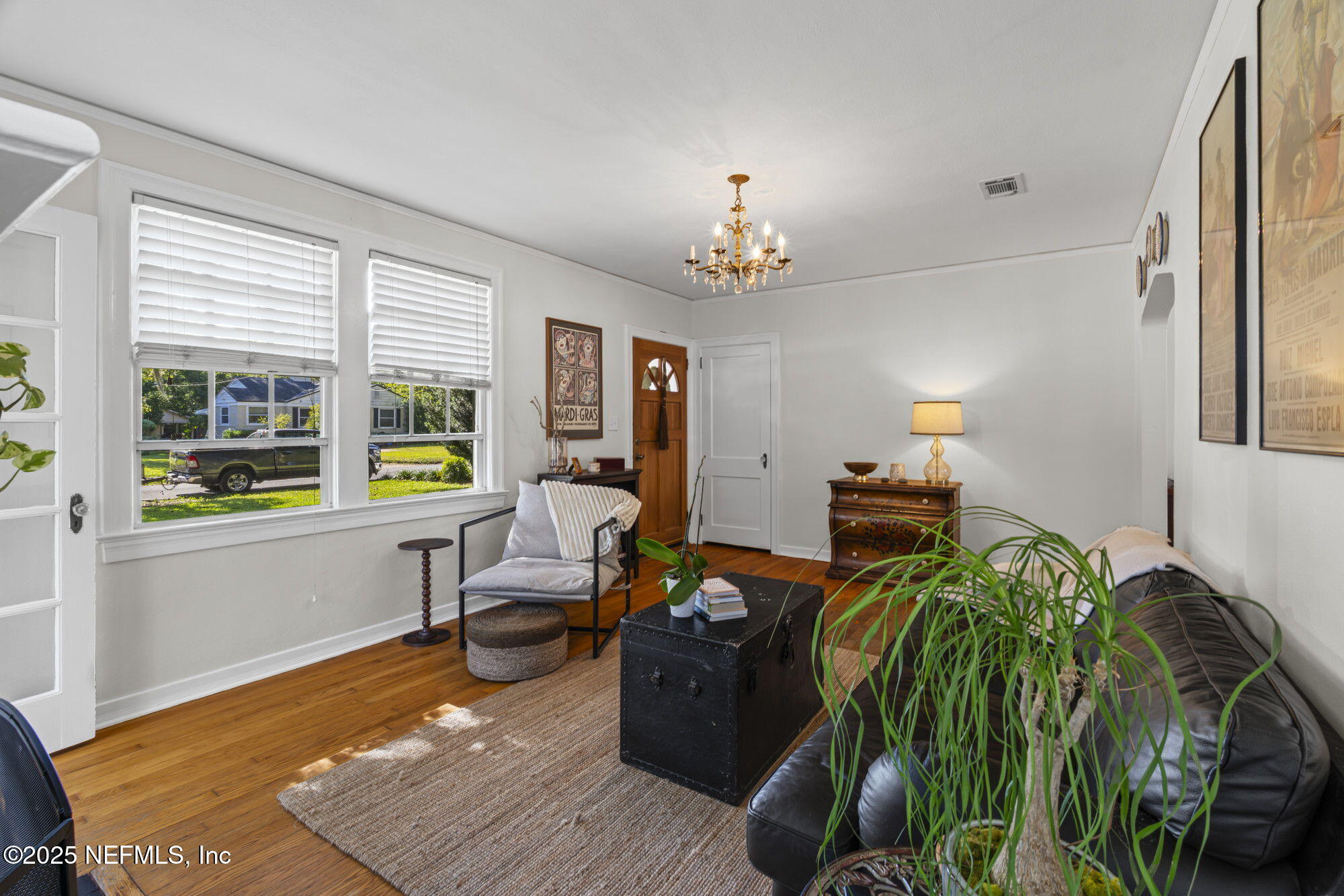 1235 MONTEREY Street