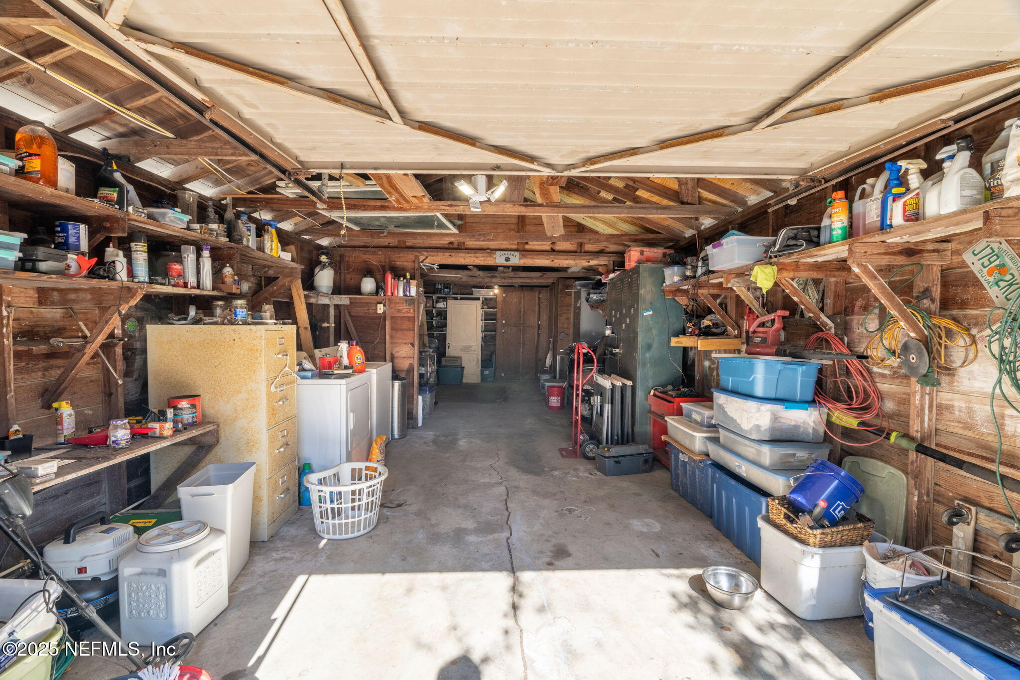 1235 MONTEREY Street