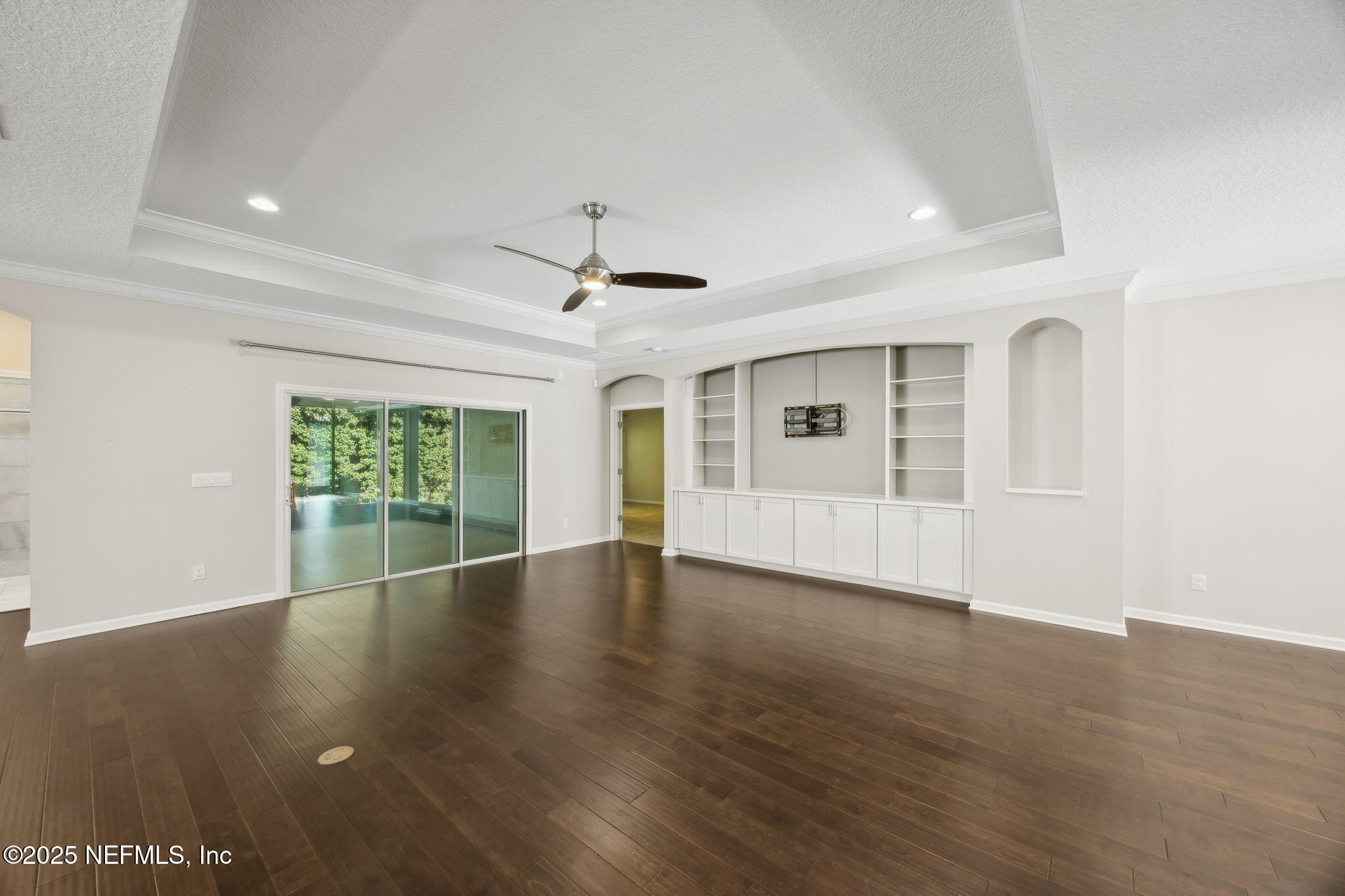 2719 CHAPMAN OAK Drive