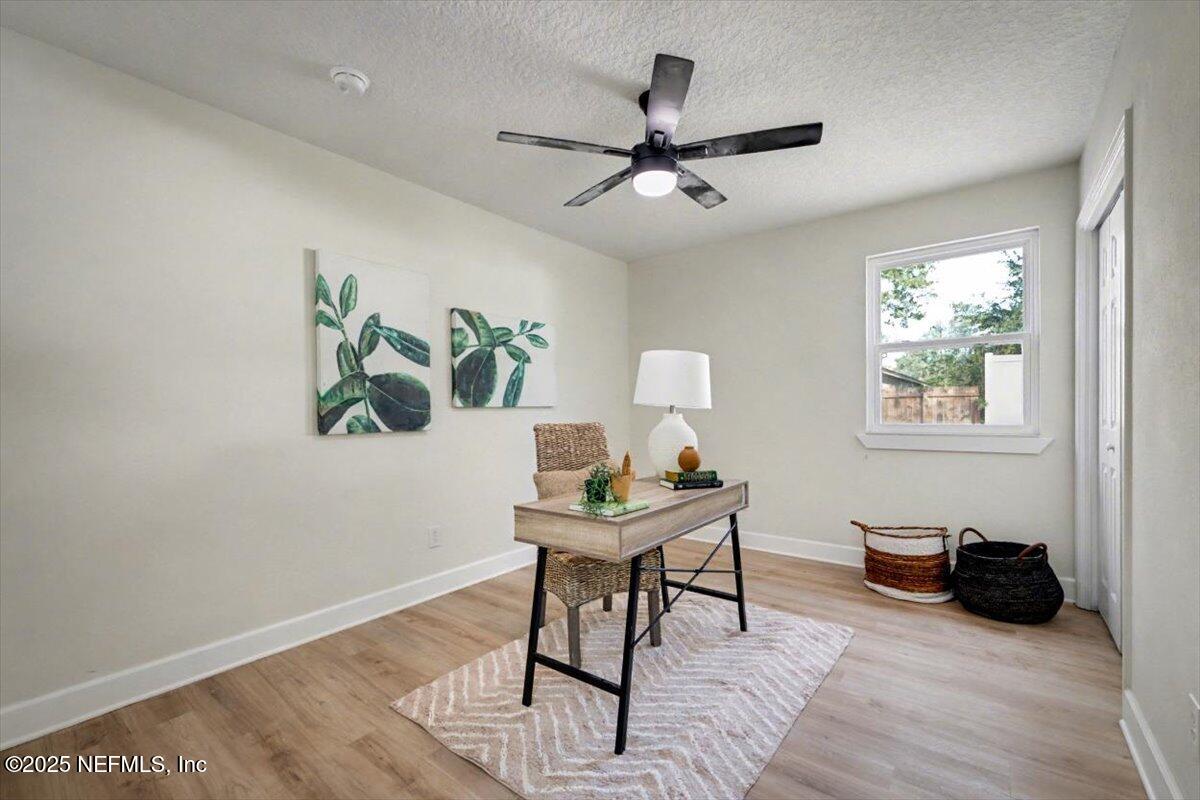 10437 DOCKSIDER Drive E